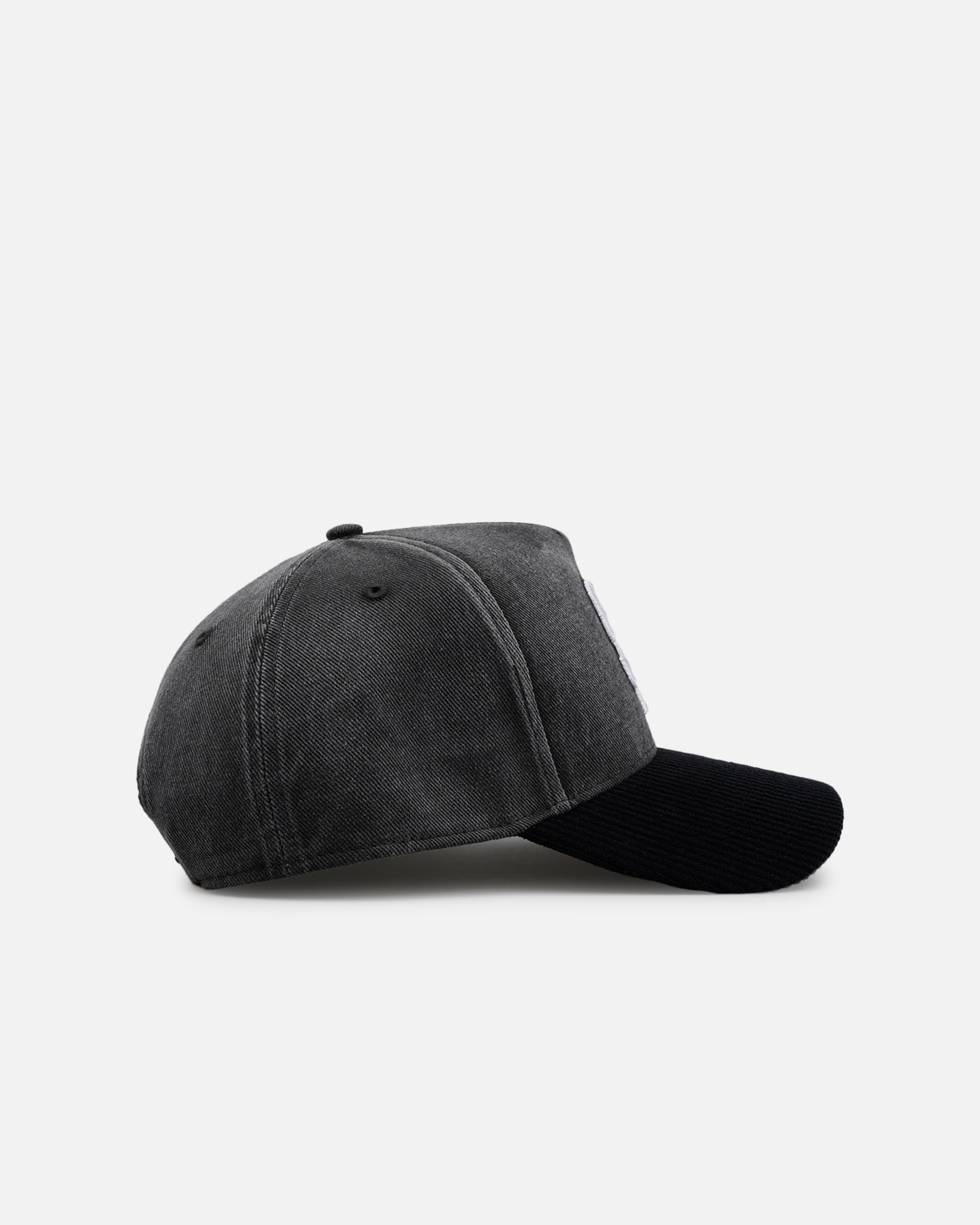 47 Brand San Diego Padres Apollo Corduroy Snapback Hat - Black Adjustable Baseball Cap for Men & Women | Perfect for Baseball Games, Streetwear & Casual Outfits