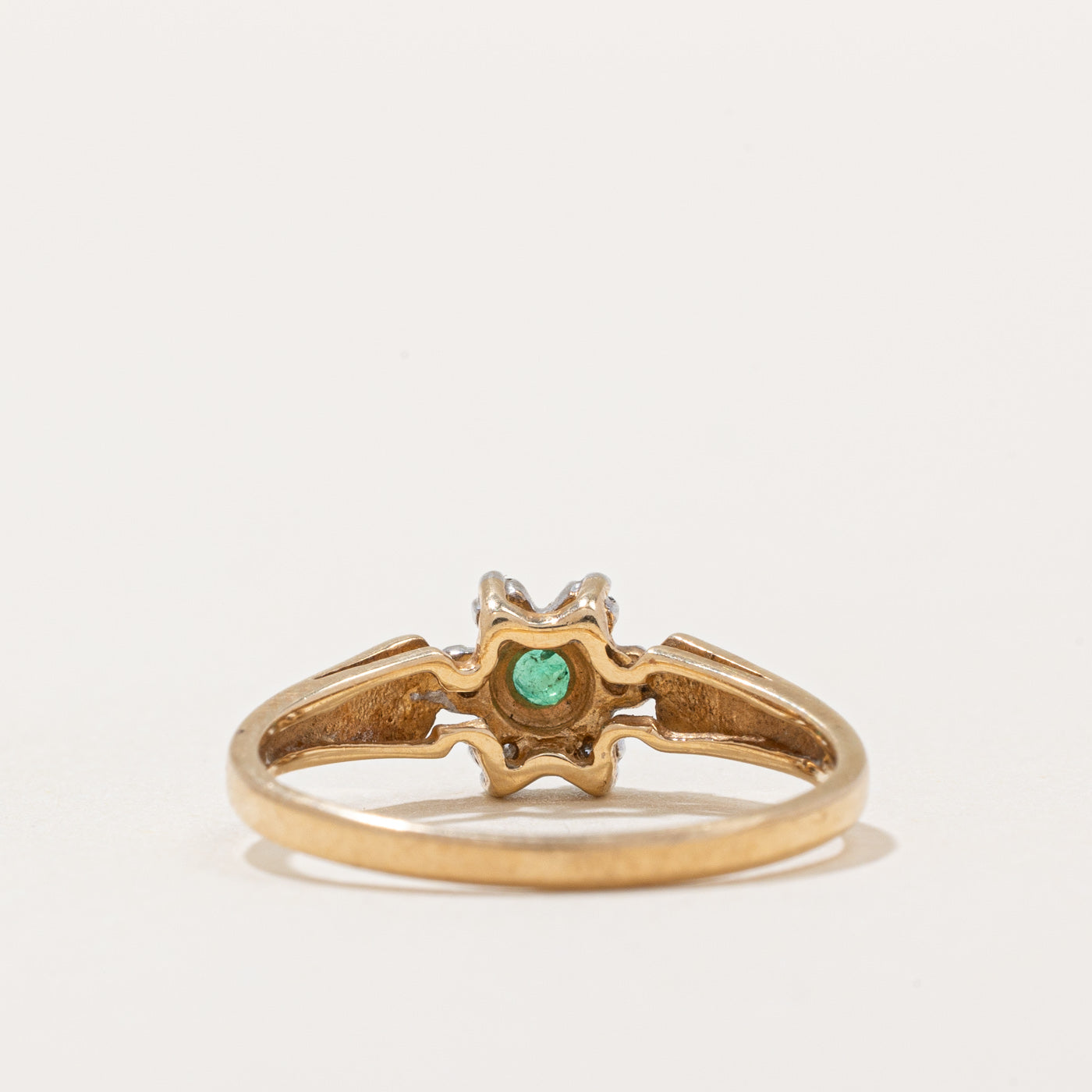 Emerald and Diamond Ring - 0.05ct Emerald with 0.03ctw Diamond Accents - Size 6.75 - Elegant Jewelry for Weddings, Anniversaries & Special Occasions