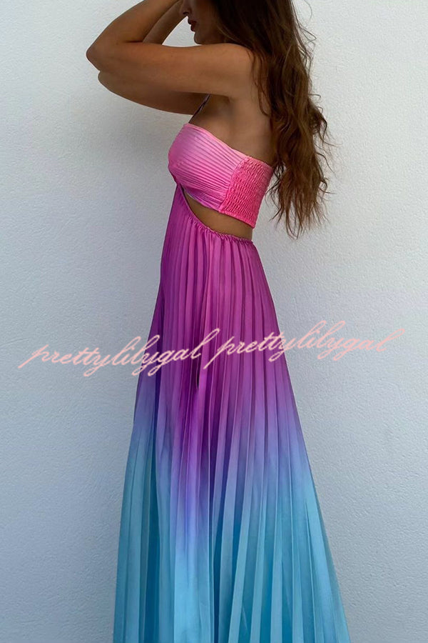 Beautiful Gradient Print Cutout Halterneck Pleated Maxi Dress for Women | Summer Beach Party & Evening Formal Wear