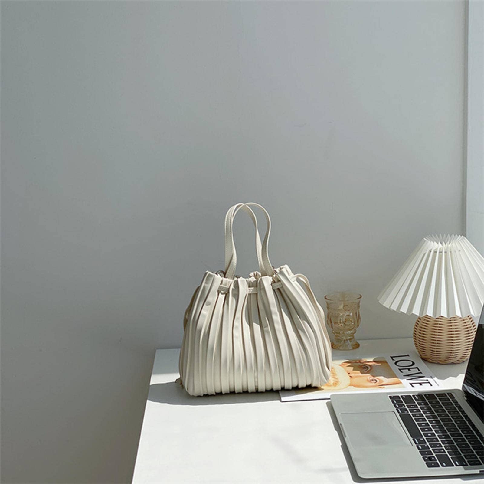 Trendy Korean Style Striped Shoulder Messenger Bag for Women - Portable & Fashionable Crossbody Purse - Perfect for Work, Travel & Daily Outfits