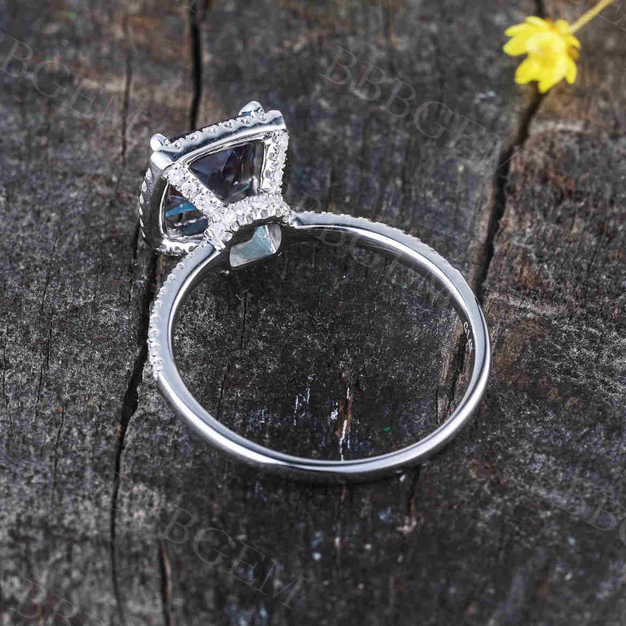 Princess Cut Alexandrite Diamond Engagement Ring - Thin Pave Half Eternity Band (7mm) - Color Changing Gemstone Ring - Art Deco Style - Perfect for Proposals, Anniversaries & Special Occasions