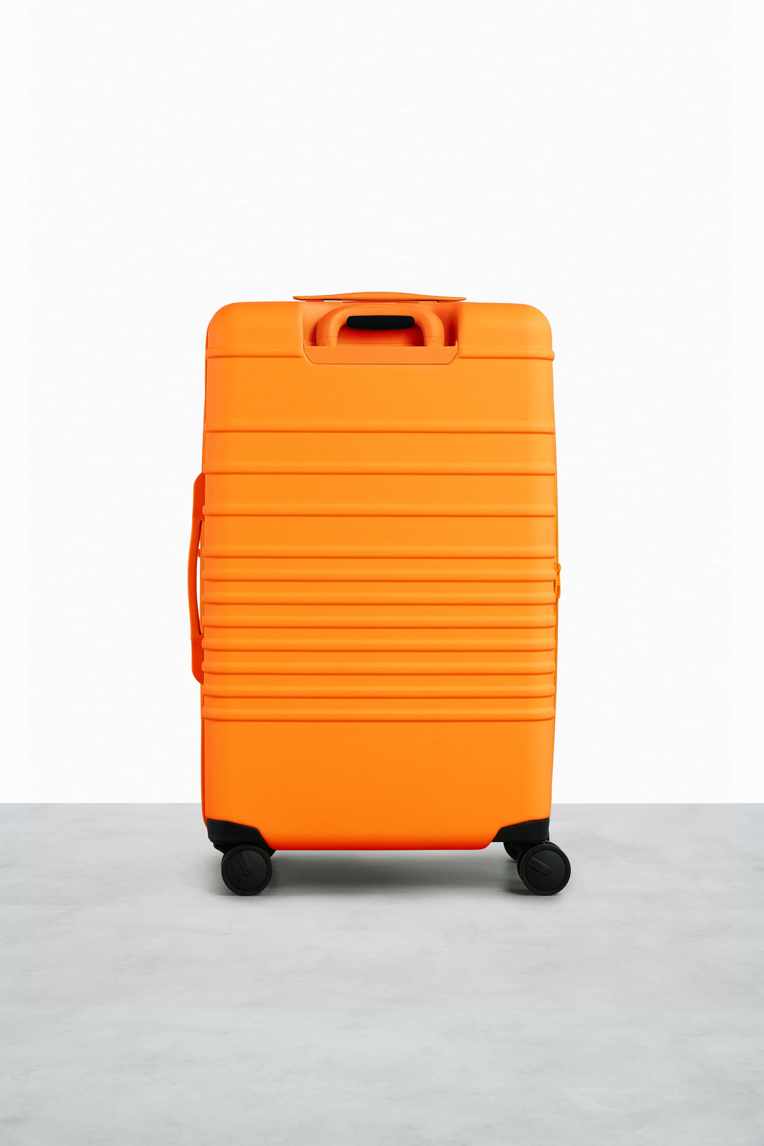 Creamsicle Medium Check-In Roller Luggage - Lightweight Spinner Suitcase for Travel, Business Trips & Weekend Getaways