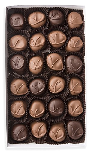 Mrs. Cavanaugh's Premium 2 lb Vanilla Cream Milk Chocolate Bar - Gourmet Candy for Gifts, Parties & Dessert Toppings