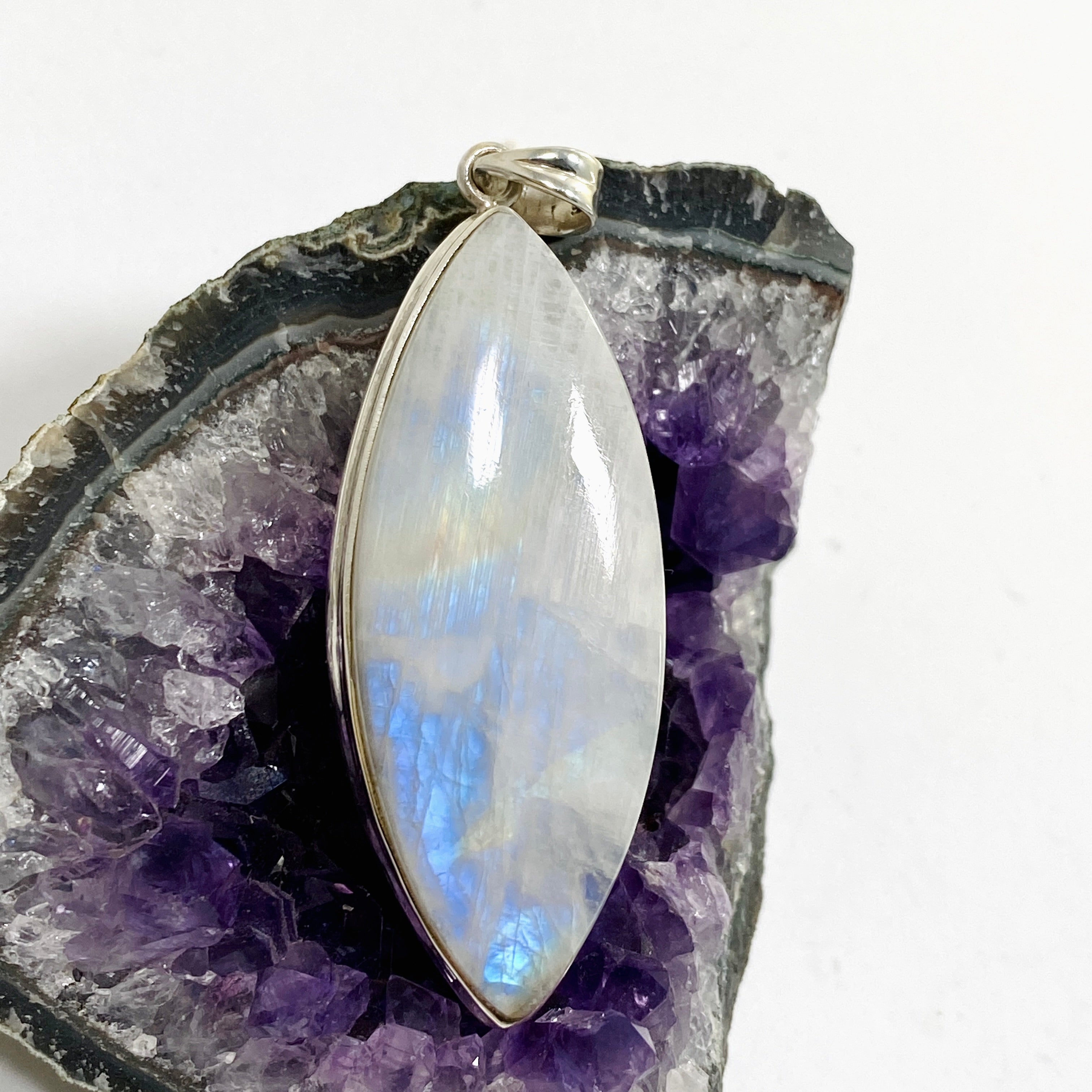 Moonstone Marquise Cabochon Pendant Necklace - 925 Sterling Silver Jewelry for Women - Perfect for Weddings, Parties & Everyday Wear