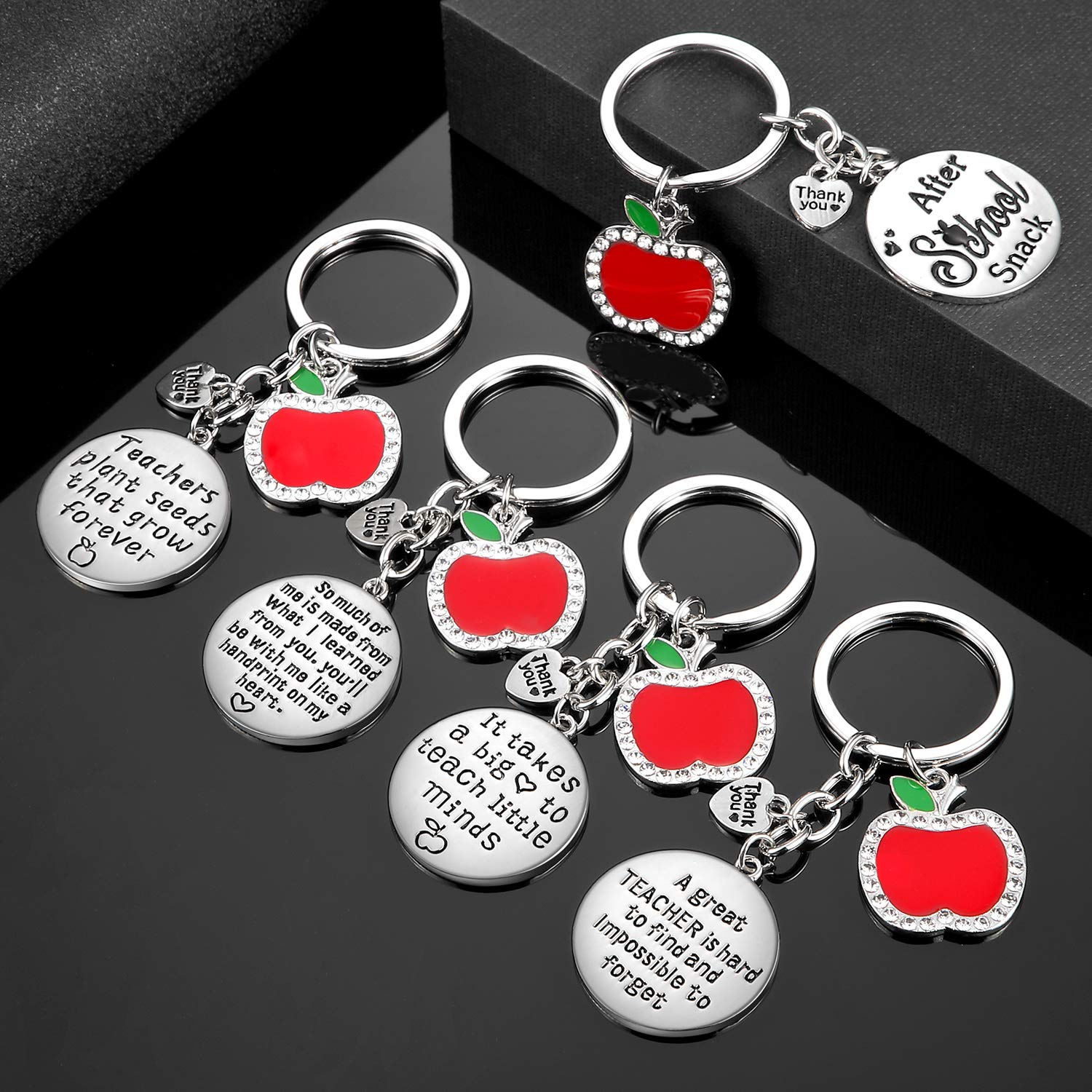 5-Piece Teacher Keychain Set - Heart Charm Jewelry Keyring for Women & Men - Perfect Teacher Appreciation Gift, Thank You Present for Educators - Ideal for Teacher's Day, Retirement, End of Year Gifts