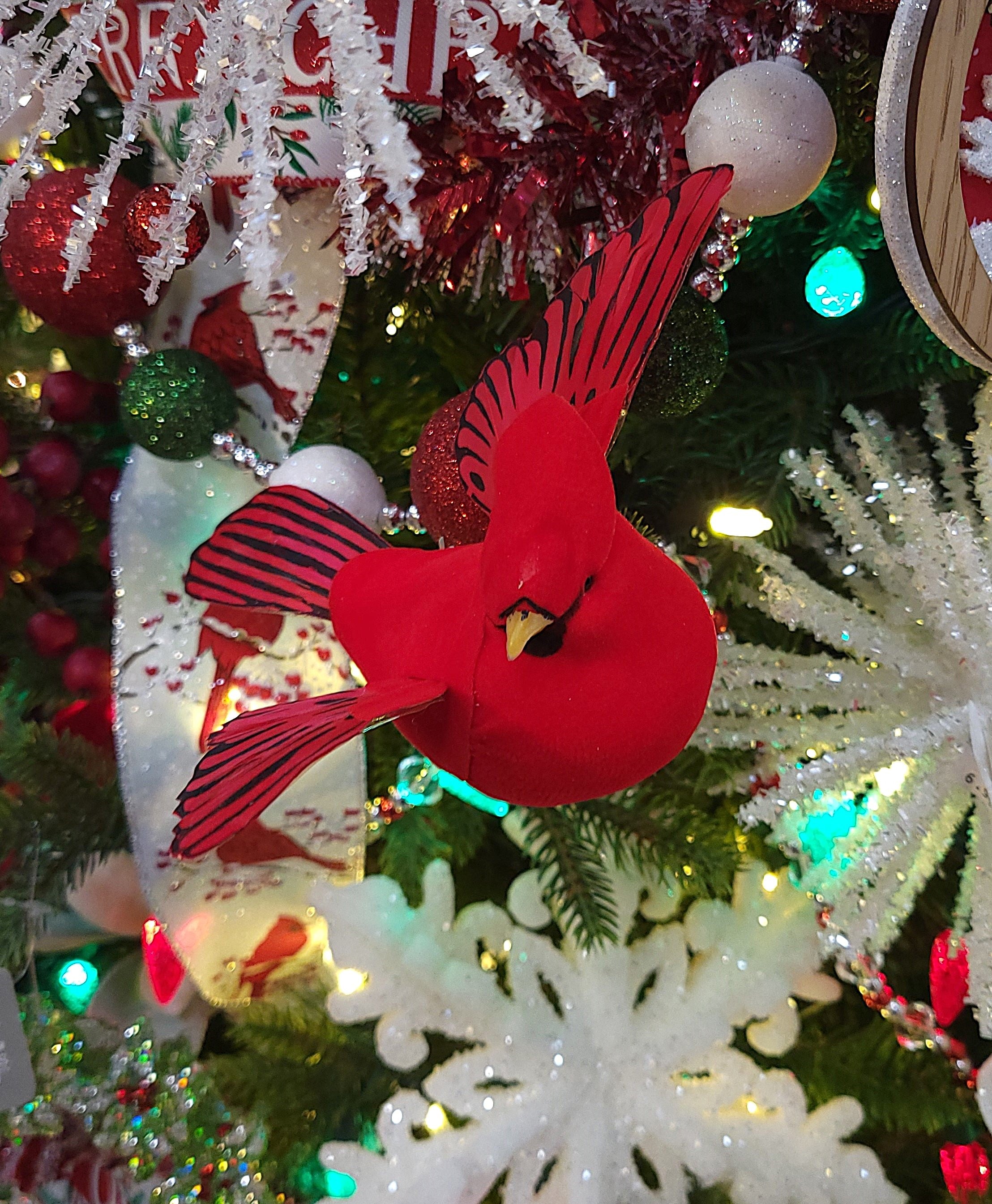 6 Pack Flying Cardinal Clip On Christmas Tree Ornaments - Handmade Holiday Decor for Xmas Tree, Wreaths, Gifts & Festive Home Decorations