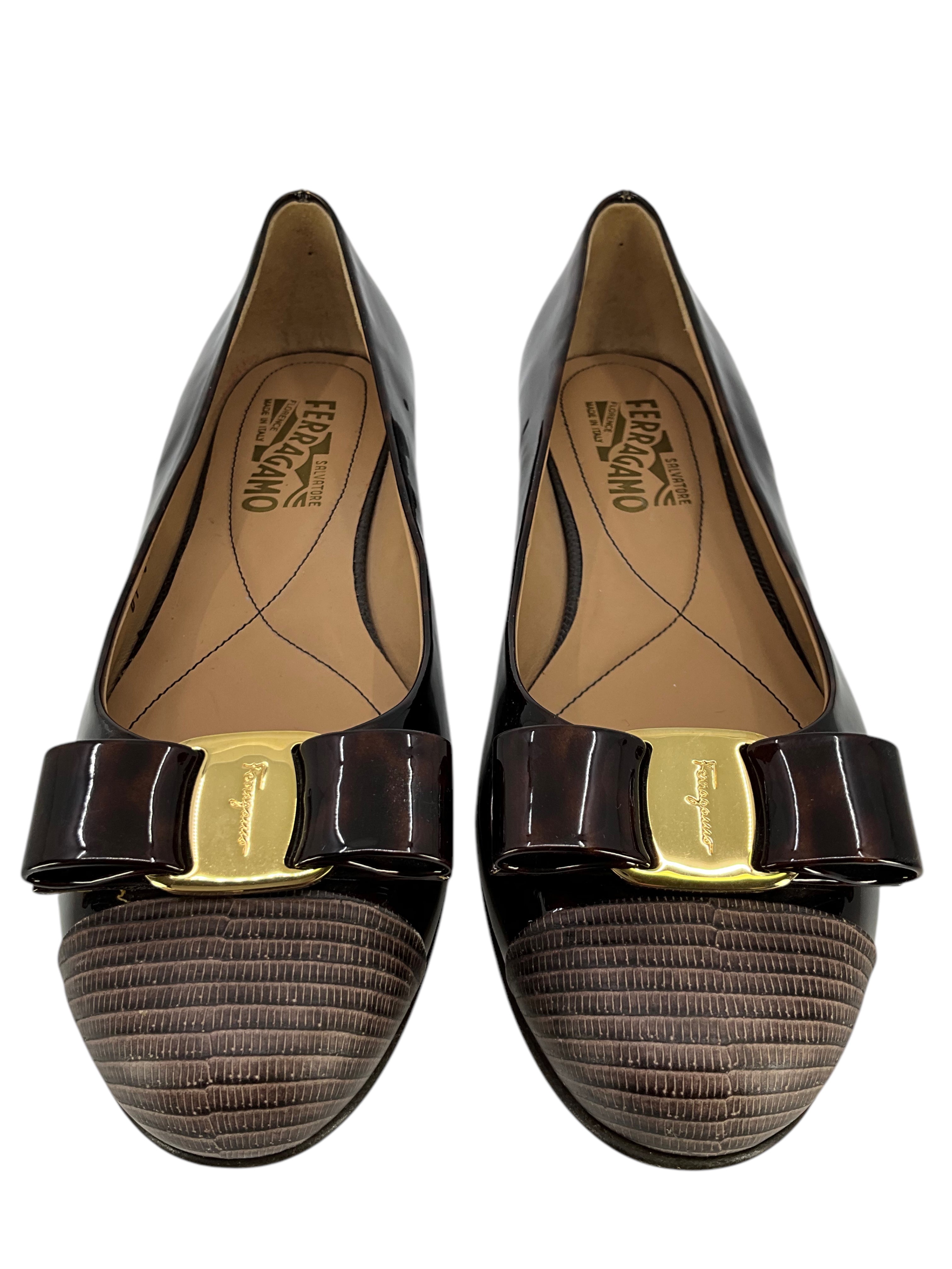 Salvatore Ferragamo Vara Bow Patent Leather Flats Women's Size 8 - New & Authentic - Perfect for Office, Wedding & Formal Occasions