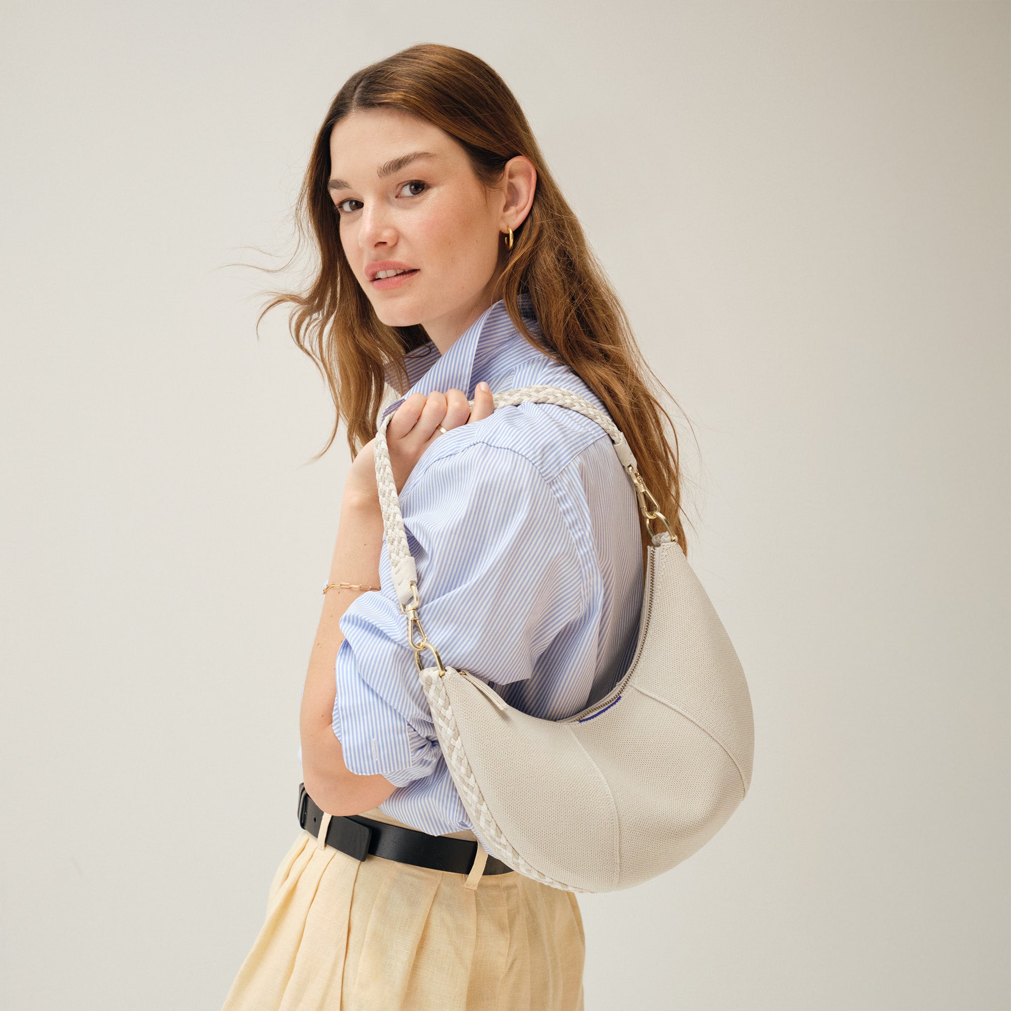 The Crescent Bag - Stylish Cream Twist Crossbody Purse for Women | Fashionable Shoulder Bag for Daily Use, Work, and Travel