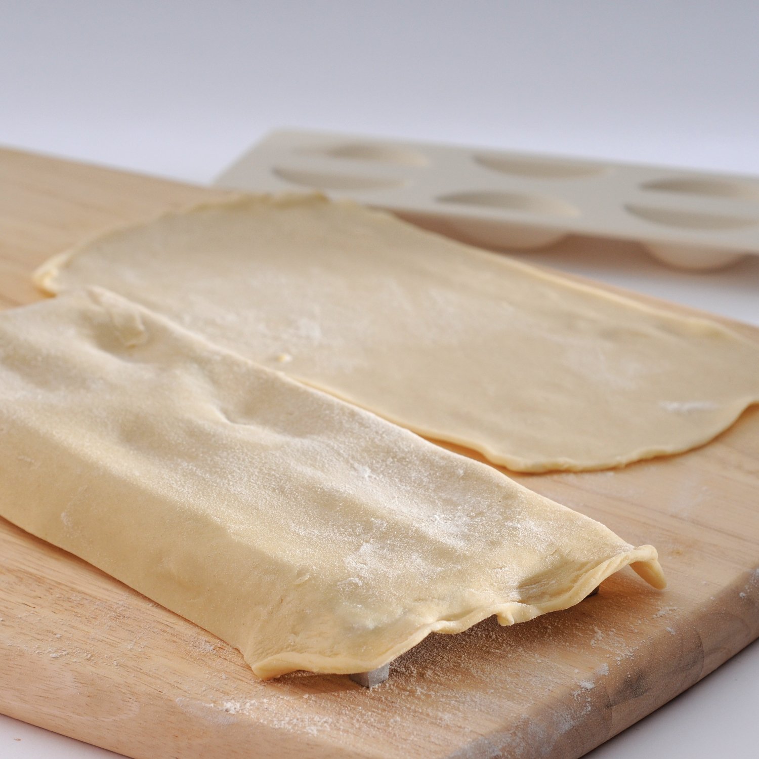 Norpro Pierogi Maker with Plastic Press - 7 oz Dough Press for Homemade Dumplings, Perfect for Polish, Ukrainian & Russian Cuisine - Great for Family Cooking & Holiday Meals