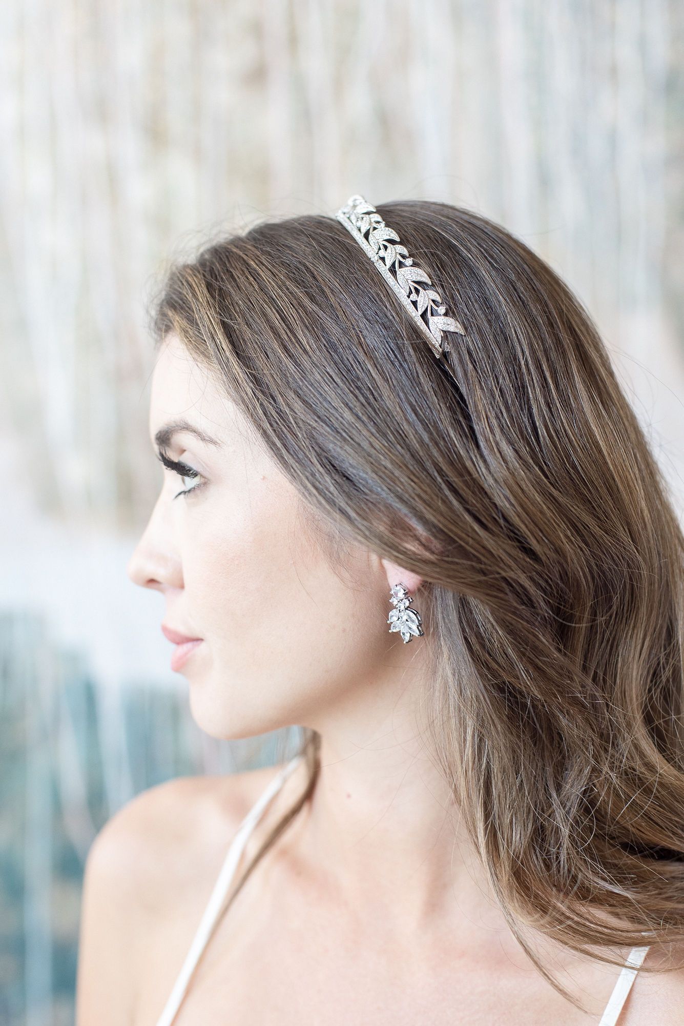 LADY VIOLET Simulated Diamond Wedding Tiara Crown - Elegant Bridal Hair Accessory for Bride, Prom, Quinceañera, Pageant & Special Occasions
