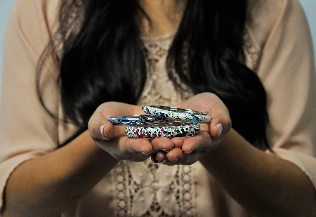 Artiste Bangle - Elegant Handmade Jewelry for Women | Perfect for Parties, Weddings & Everyday Wear