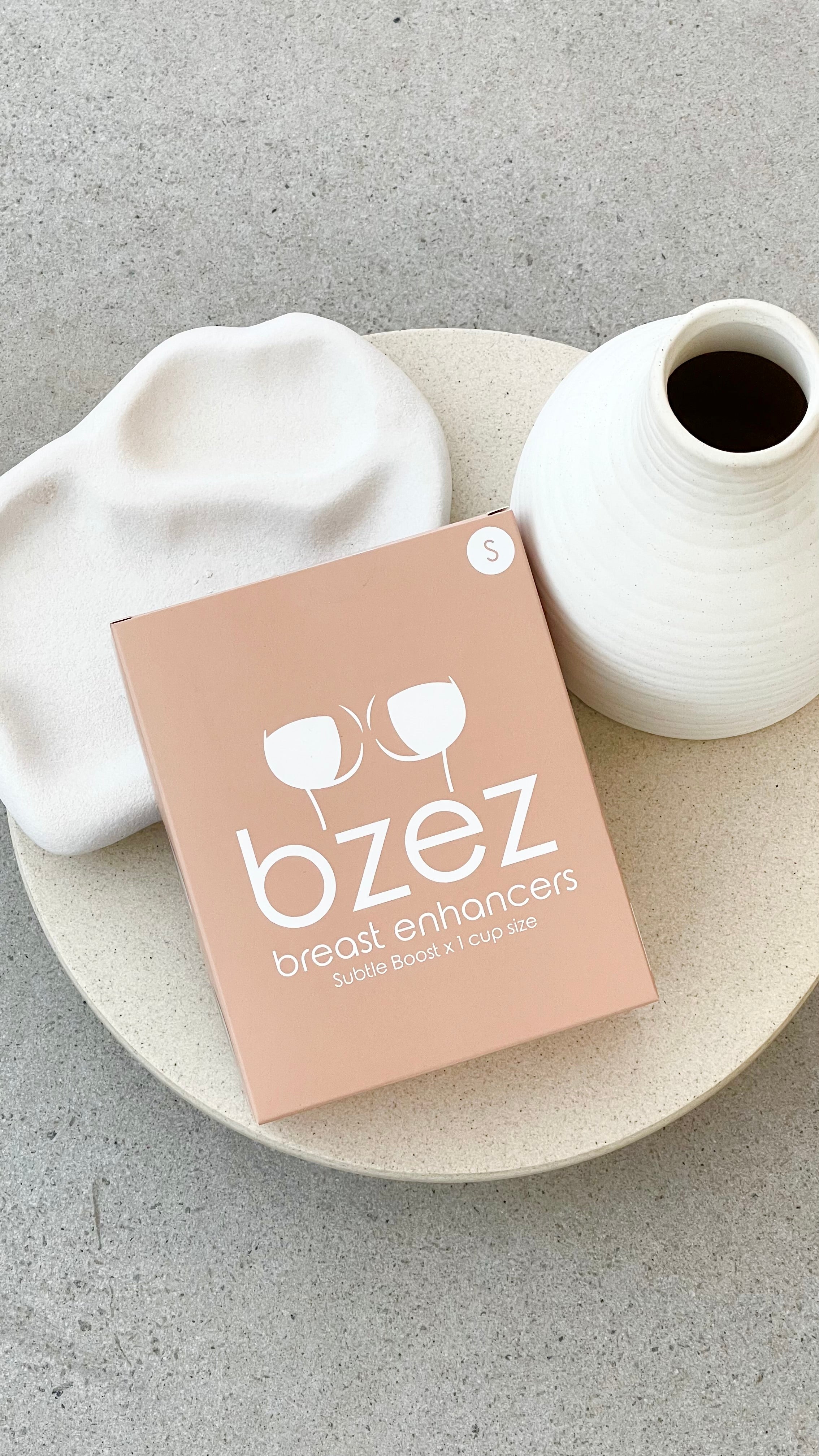 BZEZ Silicone Breast Enhancer Inserts - Natural Lift & Subtle Boost for Women - Perfect for Swimwear, Dresses & Everyday Wear
