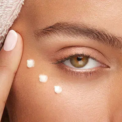 KIKO Smart Radiance Cream Primer 3-in-1 - Hydrating, Illuminating & Smoothing Face Primer for Flawless Makeup Base | Perfect for Daily Wear, Special Occasions & Photography