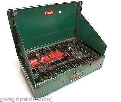 Vintage COLEMAN 2-Burner Stove Model 413E from 1950s-1960s | Classic Camping Stove for Outdoor Adventures, Picnics & Emergency Preparedness