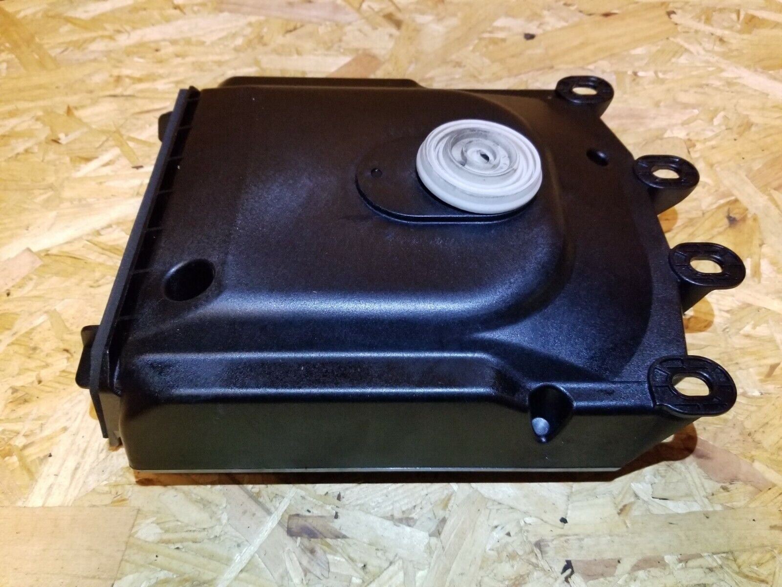 2004-2007 BMW 530xi E60 OEM Front Left Subwoofer Speaker - Driver Side Replacement for Enhanced Car Audio System | Perfect for Music Lovers & Audiophiles