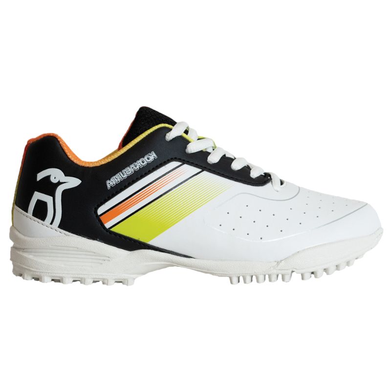 Kookaburra Pro 5.0 Kids Cricket Shoes - Lightweight Rubber Sole for Junior Cricket Players - Perfect for Practice & Matches