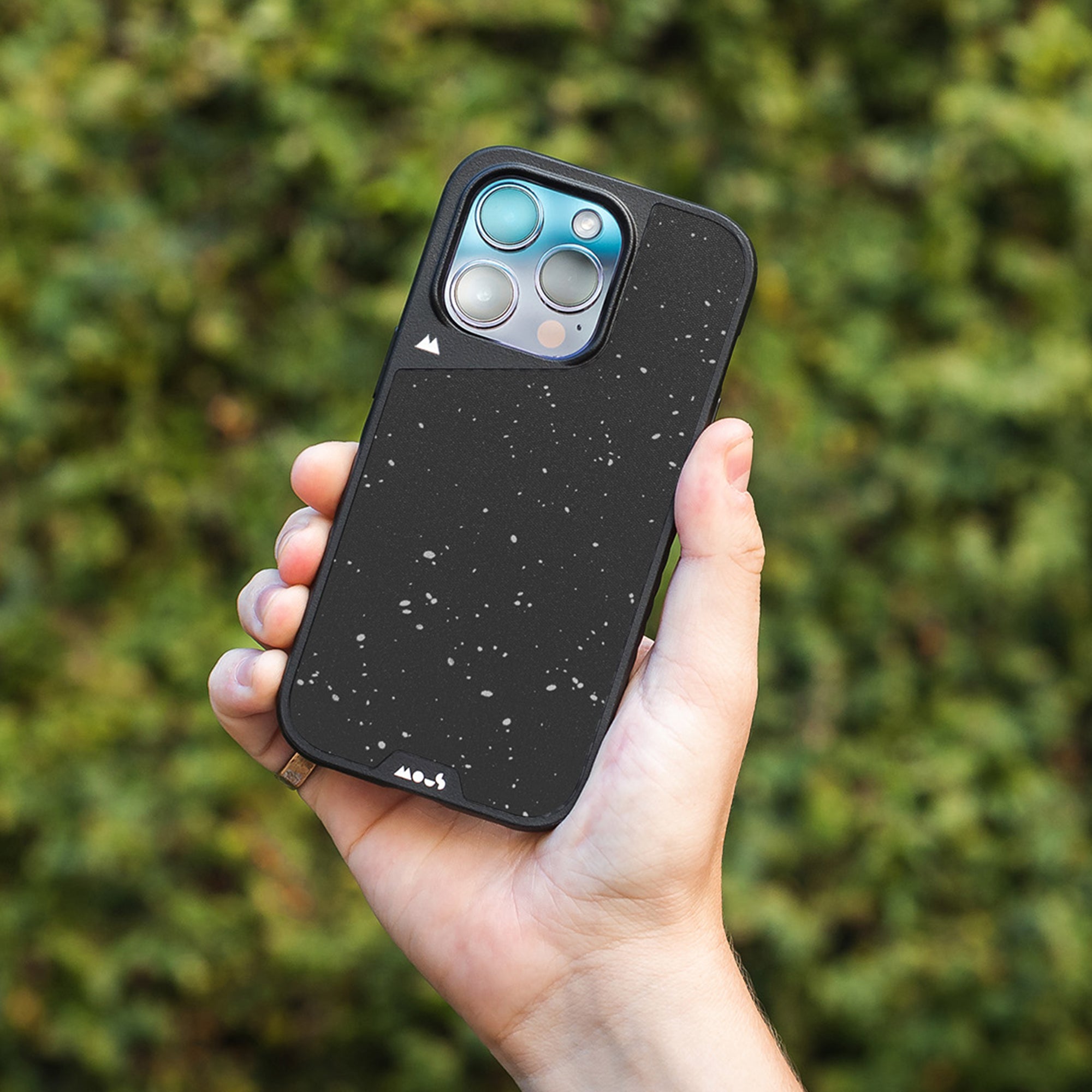 MagSafe® Compatible Speckled Fabric Phone Case for iPhone 14/13/12 Pro Max - Slim Protective Cover with Grip | Perfect for Work, Travel & Everyday Use