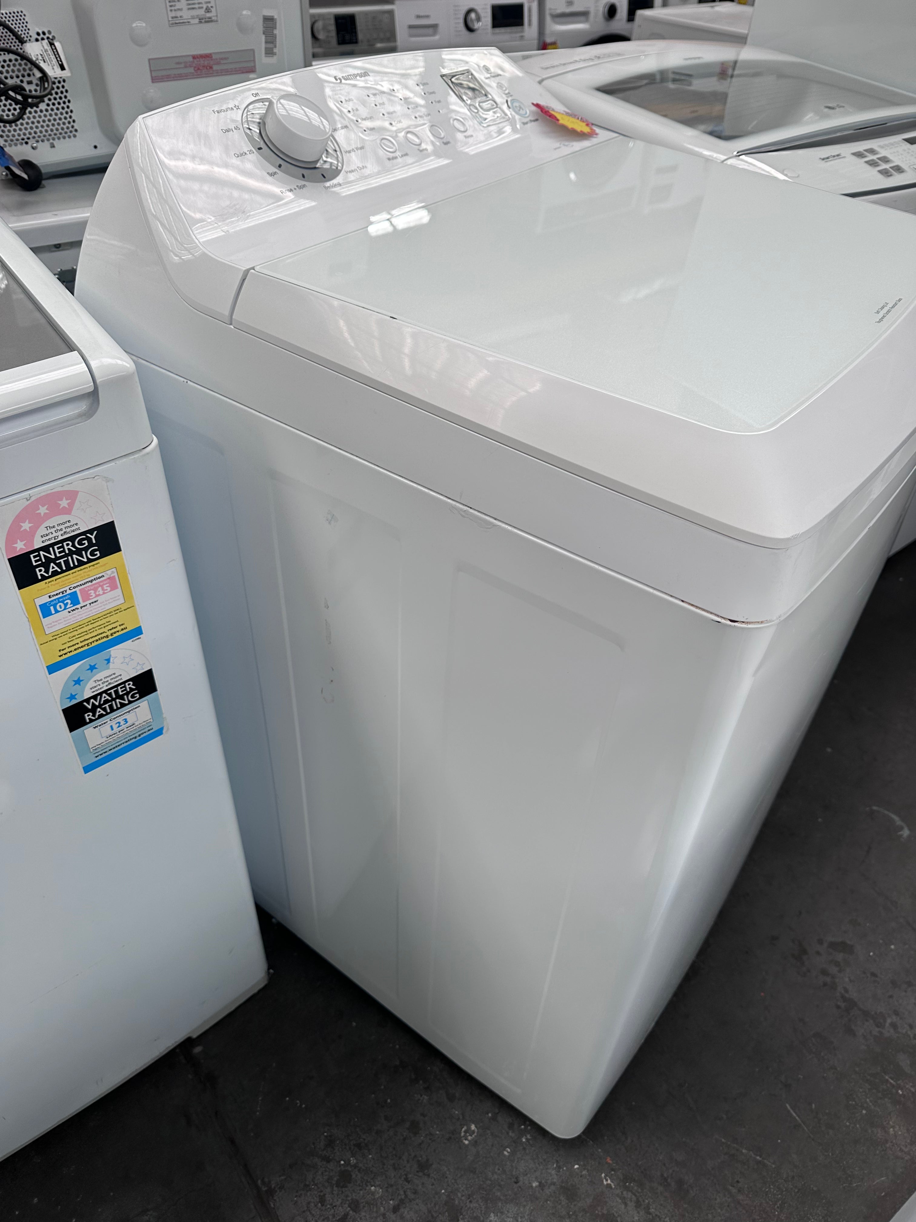 Refurbished Simpson 8kg Top Load Washing Machine - Energy Efficient Laundry Solution for Apartments & Small Homes | Perfect for Compact Spaces & Eco-Friendly Living