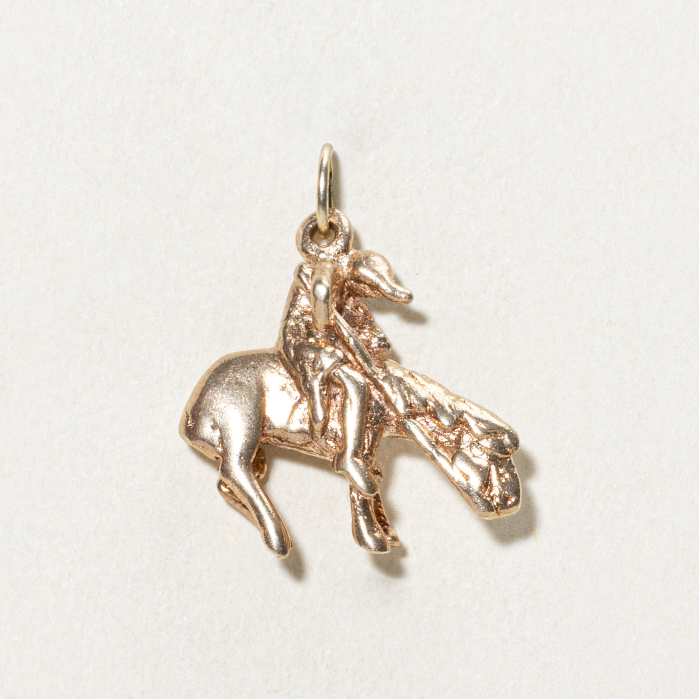 10K Yellow Gold Knight & Horse Charm Pendant - Elegant Jewelry for Men & Women - Perfect for Gifts, Medieval Lovers & Equestrian Enthusiasts - Wear to Parties, Weddings & Special Occasions