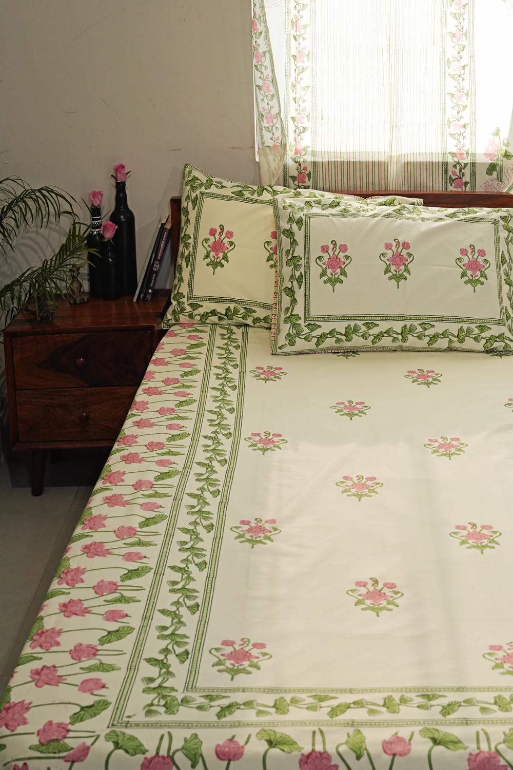 Tranquil Retreat Hand Block Printed Cotton Percale Bedsheet Set - Soft & Breathable 100% Cotton Bedding for Ultimate Comfort - Perfect for Master Bedroom, Guest Room & Vacation Homes