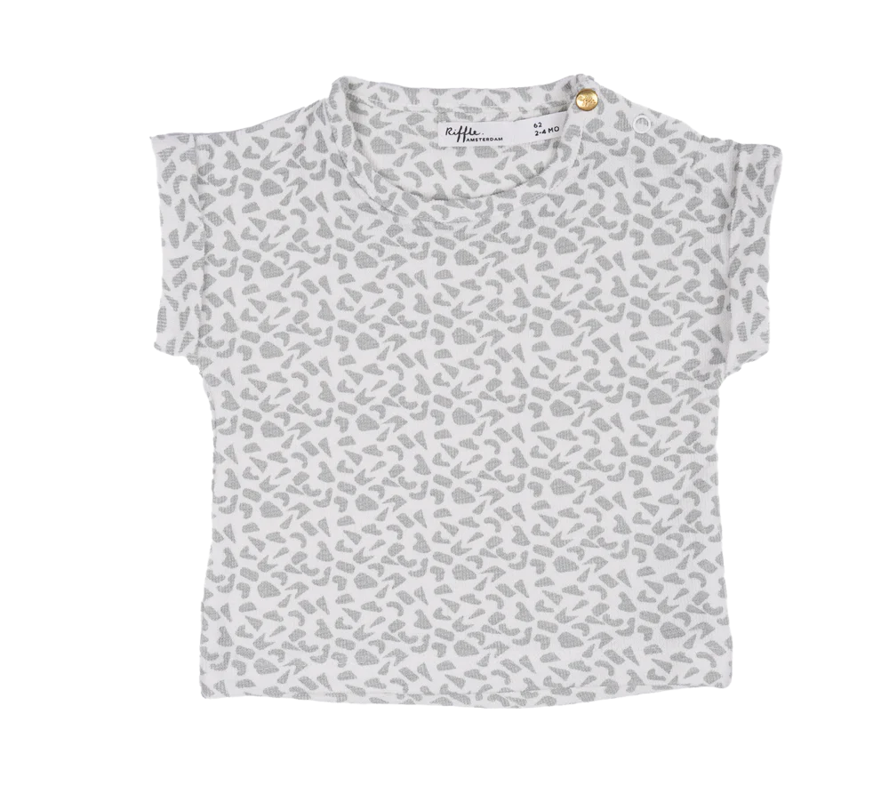 Juul Off White Short Sleeve T-Shirt - Graphic Print Casual Tee for Men & Women | Perfect for Streetwear, Summer Outfits & Everyday Comfort