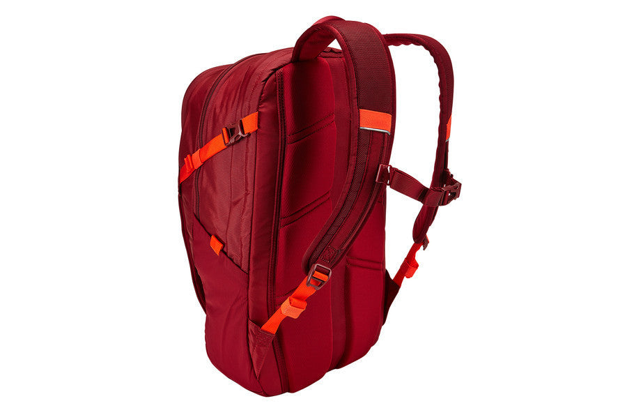 Thule EnRoute Blur 2 Daypack 24L - Lightweight Hiking Backpack with Laptop Sleeve, Water-Resistant Travel Bag for Commuting, Camping & Outdoor Adventures