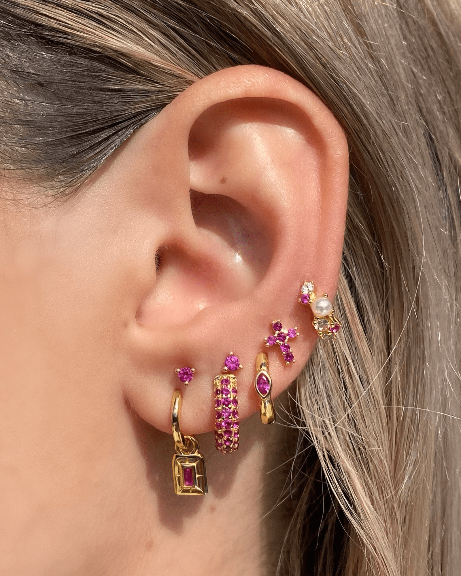 Izoa Cairo Huggie Hoop Earrings in Gold & Pink - Perfect for Everyday Wear, Parties & Gifts