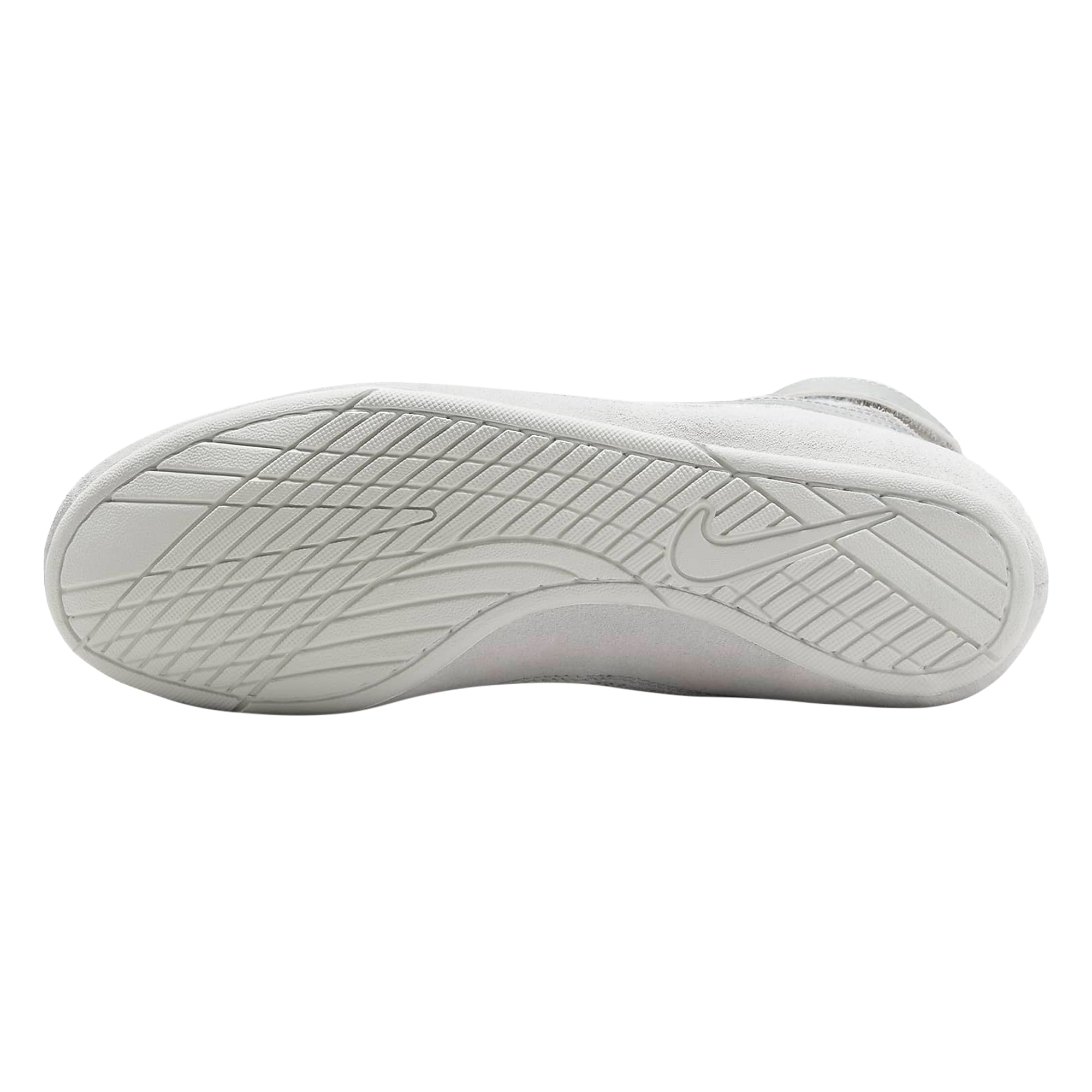 Nike SpeedSweep VII Soccer Cleats - Lightweight Football Boots for Men with Enhanced Traction | Perfect for Turf, Artificial Grass & Indoor Soccer Games