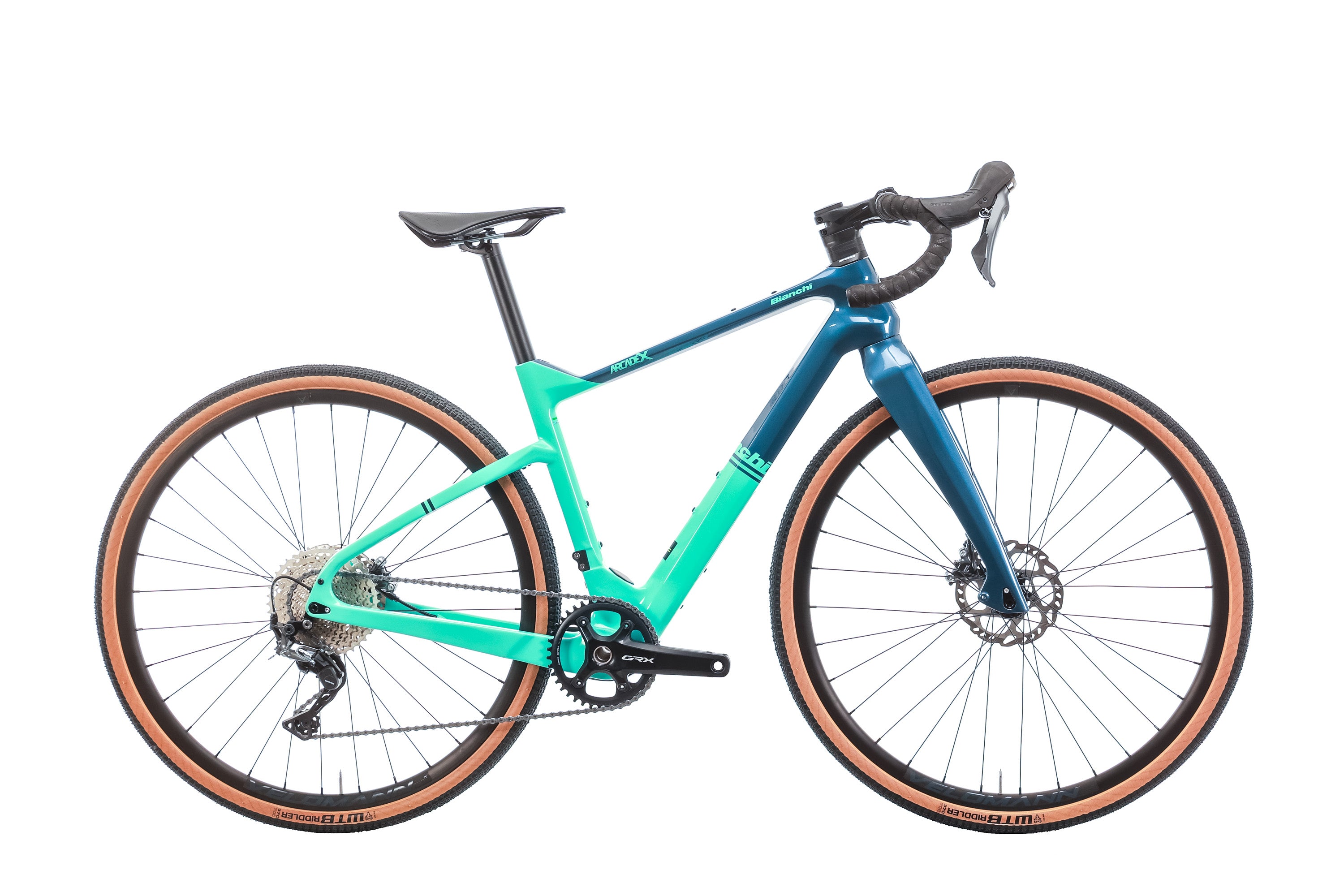 Bianchi Arcadex GRX810 Gravel Bike 2022 - X Small Frame - Lightweight Carbon Fiber Gravel Bike for Men & Women - Perfect for Adventure Riding, Commuting & Off-Road Trails