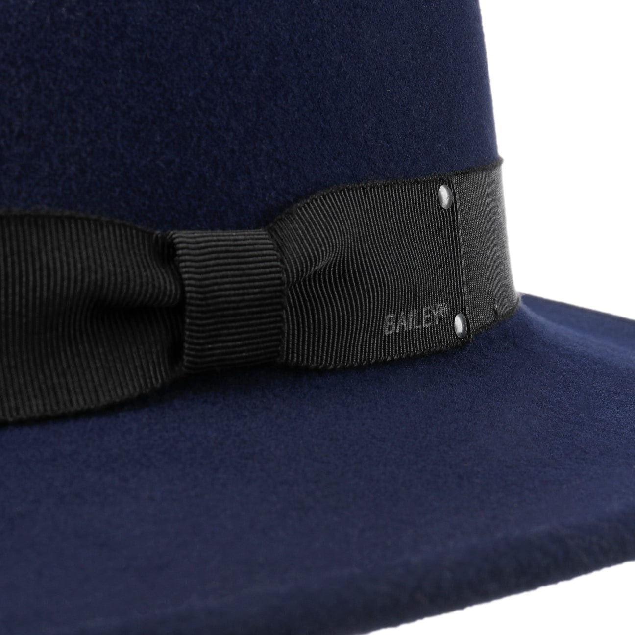 Bailey 1922 Curtis Wool Hat for Men - Classic Winter Beanie with Brim for Outdoor Activities & Cold Weather Protection
