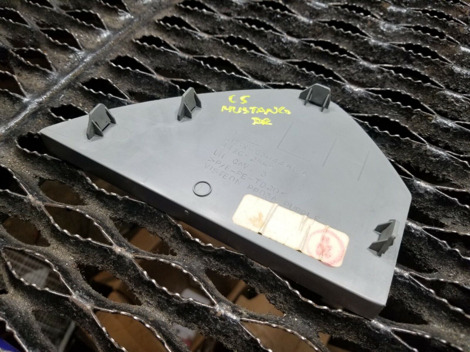 2005-2009 Ford Mustang Convertible Dash End Cap Cover - Left Driver Side OEM Replacement Part #44k - Perfect for Interior Restoration & Car Customization