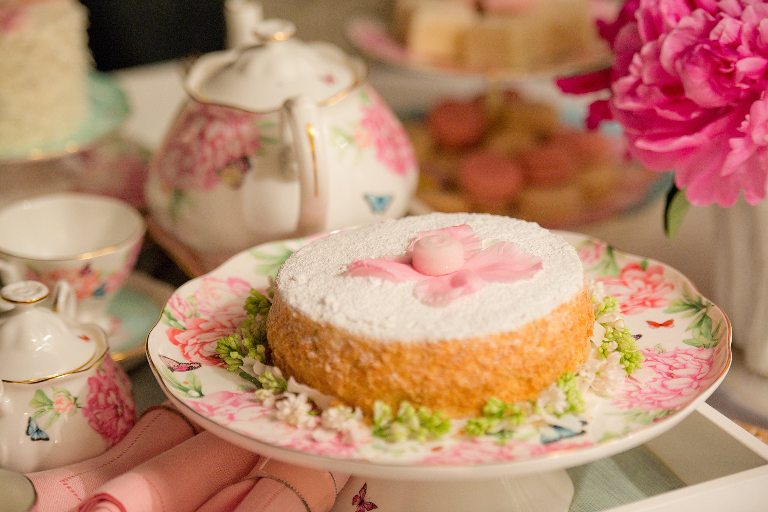 Royal Albert Miranda Kerr Gratitude Large Cake Stand - Elegant Floral Design for Afternoon Tea, Wedding, and Special Occasions