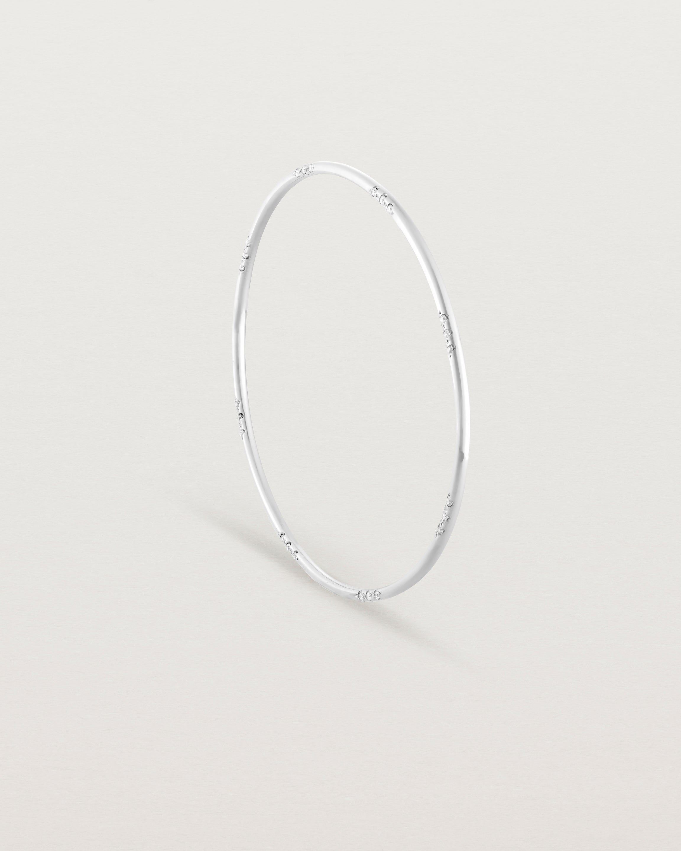 Elegant Cascade Oval Diamond Bangle - Perfect for Weddings, Parties & Special Occasions