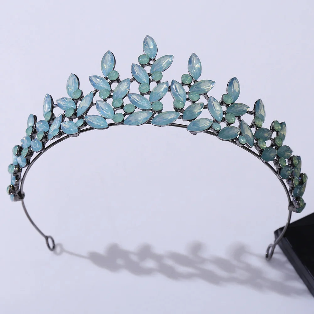 Stunning Stellar Charmed Precious Tiara Crown for Women - Elegant Bridal, Prom, Pageant, and Wedding Accessories
