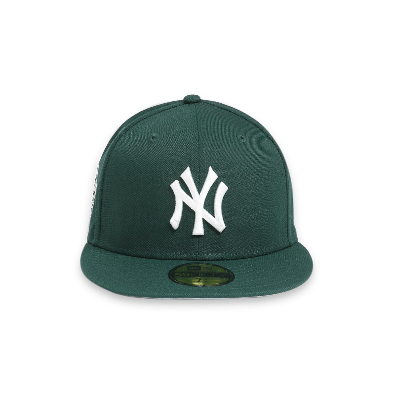 New York Yankees 1999 World Series Green 59FIFTY Fitted Baseball Cap for Men - Perfect for Game Day, Sports Events & Yankees Fans Collection