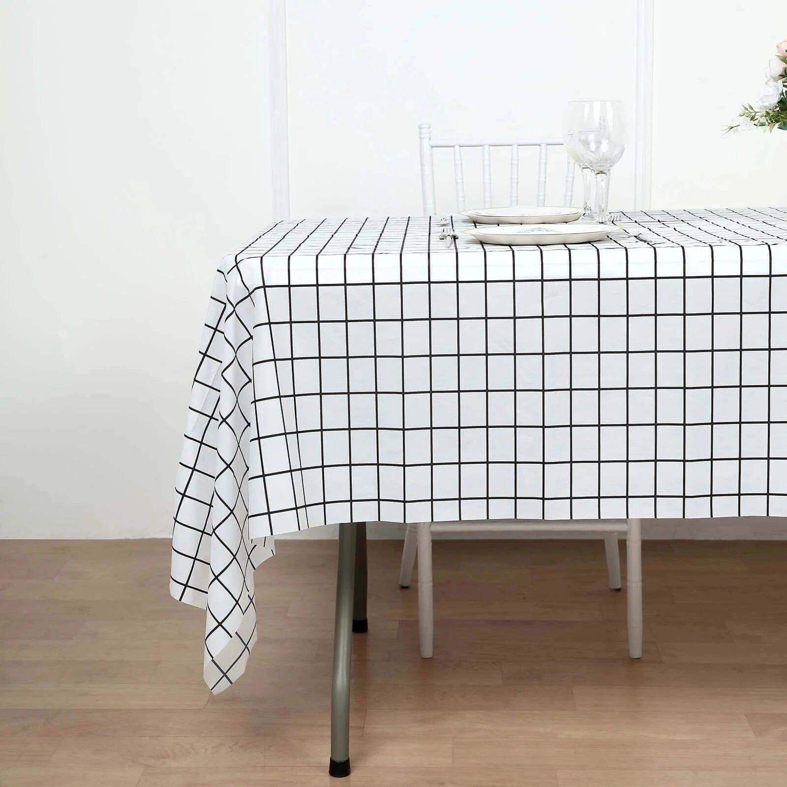 5-Pack Black & White Rectangular Plastic Table Covers 54