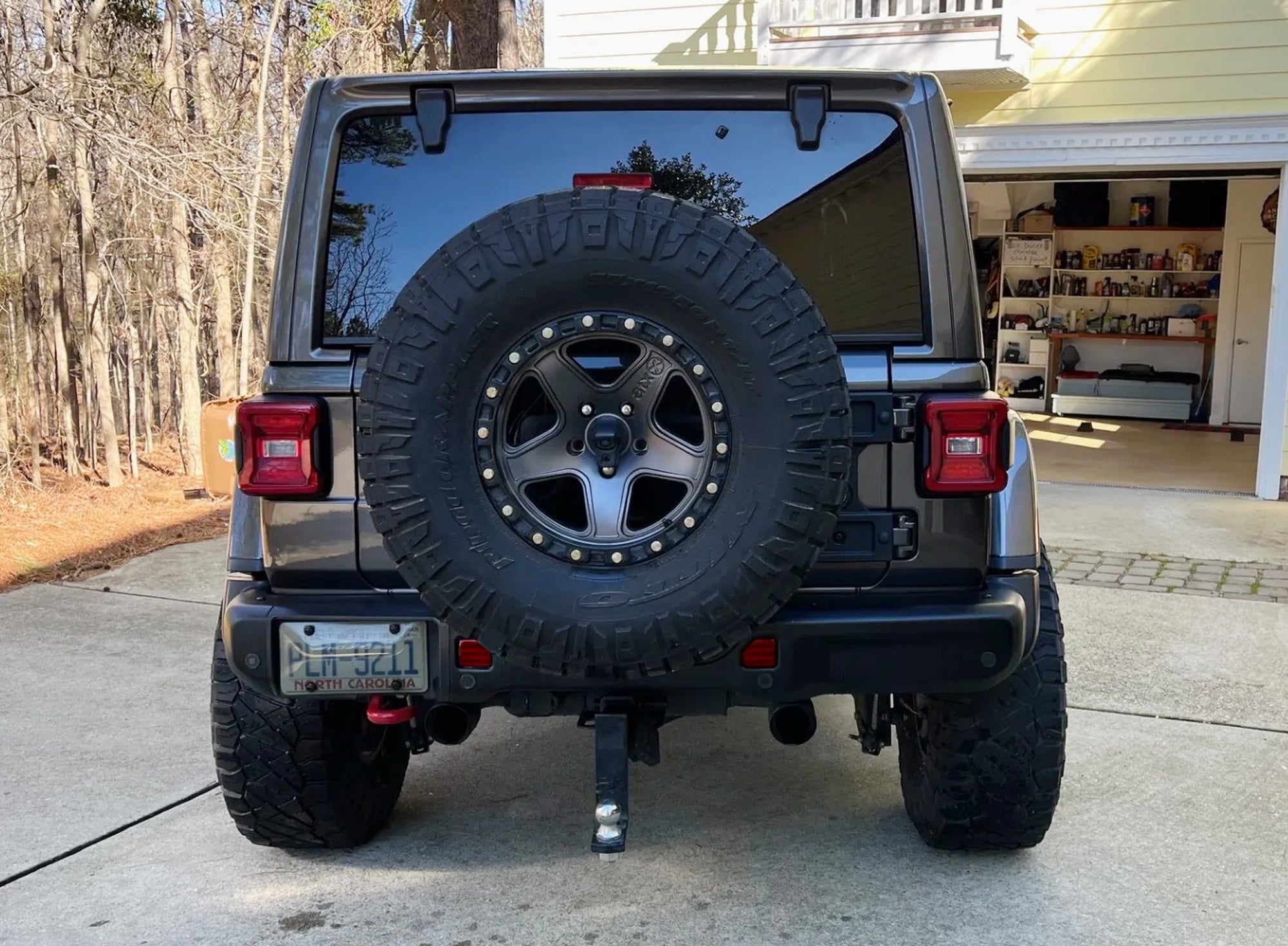 2018+ Jeep Wrangler JL Dark 3 Stripe LH/RH Red Lens Rear Bumper Reflectors - Enhanced Night Visibility & Safety for Off-Road Adventures