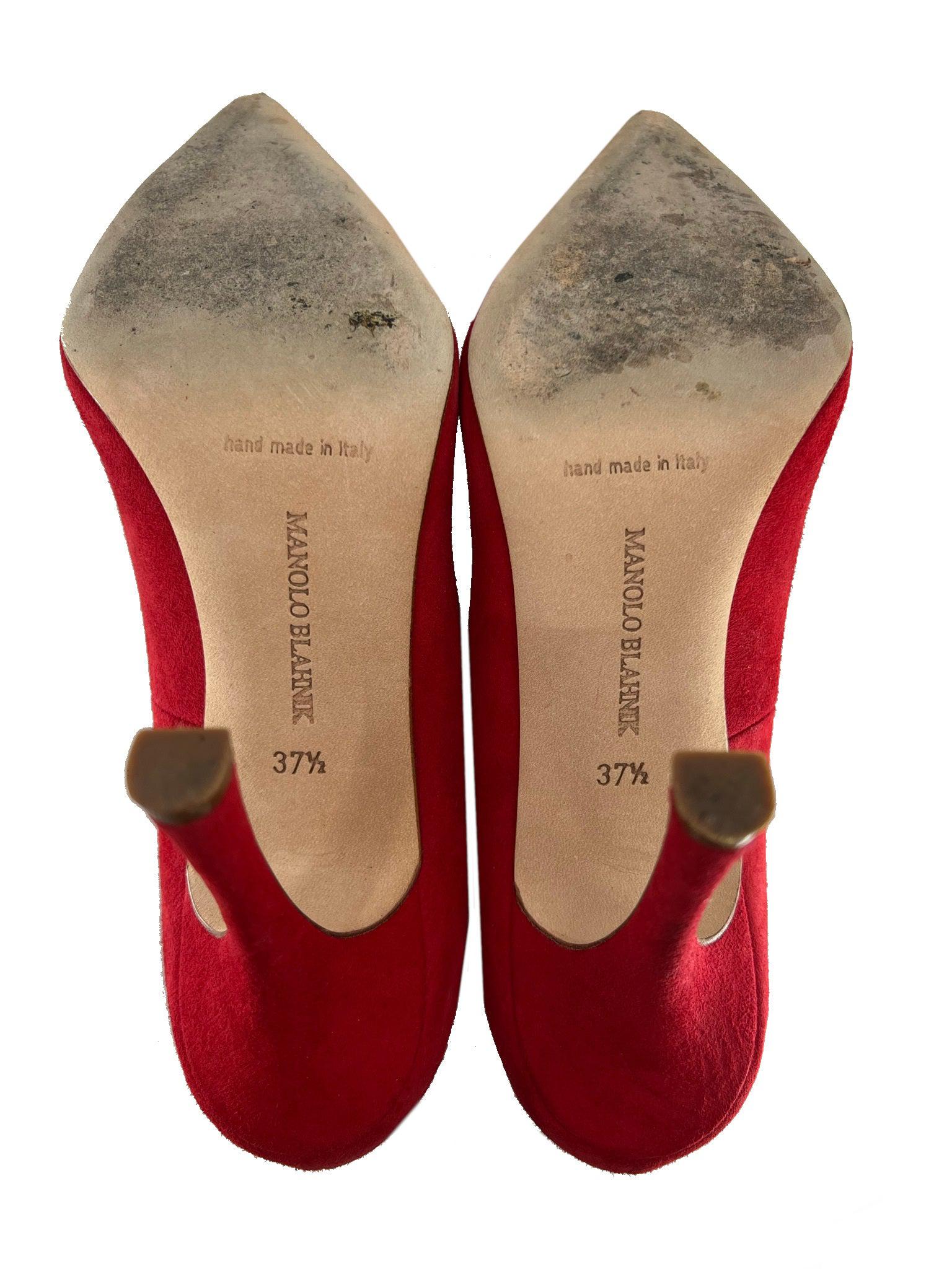 Manolo Blahnik Suede BB Pumps Women's Heels Size 7.5 - Elegant Pointed Toe Shoes for Weddings, Parties & Office Wear