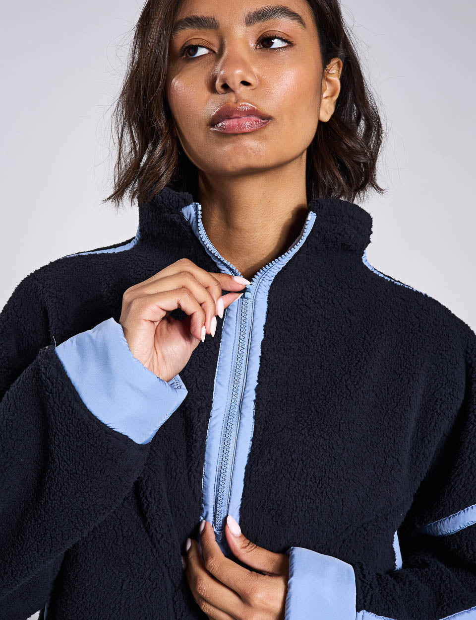 Mountain High 1/2 Zip Fleece Jacket - Black & Blue Grey Combo | Warm & Comfortable Outdoor Pullover for Hiking, Camping & Casual Wear