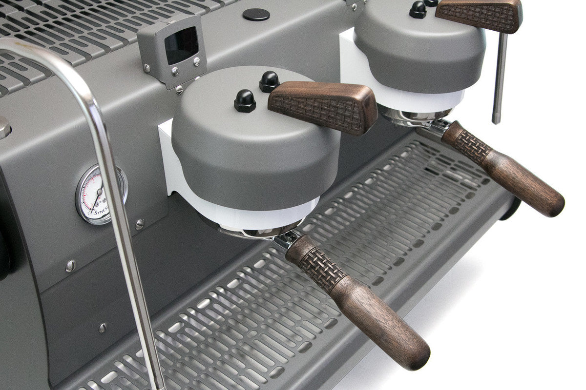 Custom Synesso Hydra Espresso Machine - Professional Commercial Grade Coffee Maker for Cafes & Restaurants - Perfect for Baristas & Coffee Shops