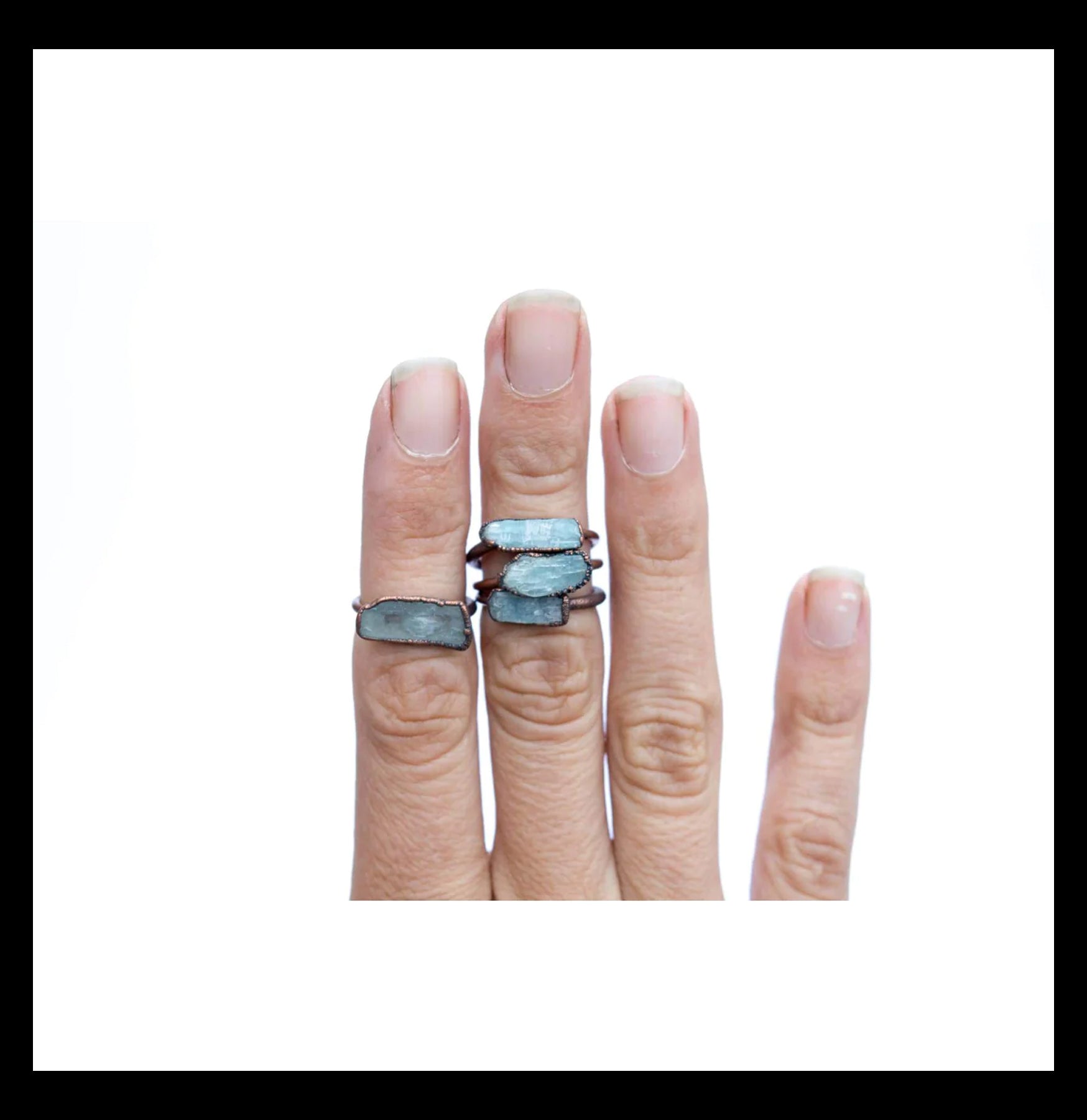 Blue Kyanite Crystal Ring for Women - Healing Stone Jewelry for Chakra Balancing & Energy Cleansing - Perfect for Meditation, Yoga & Spiritual Healing