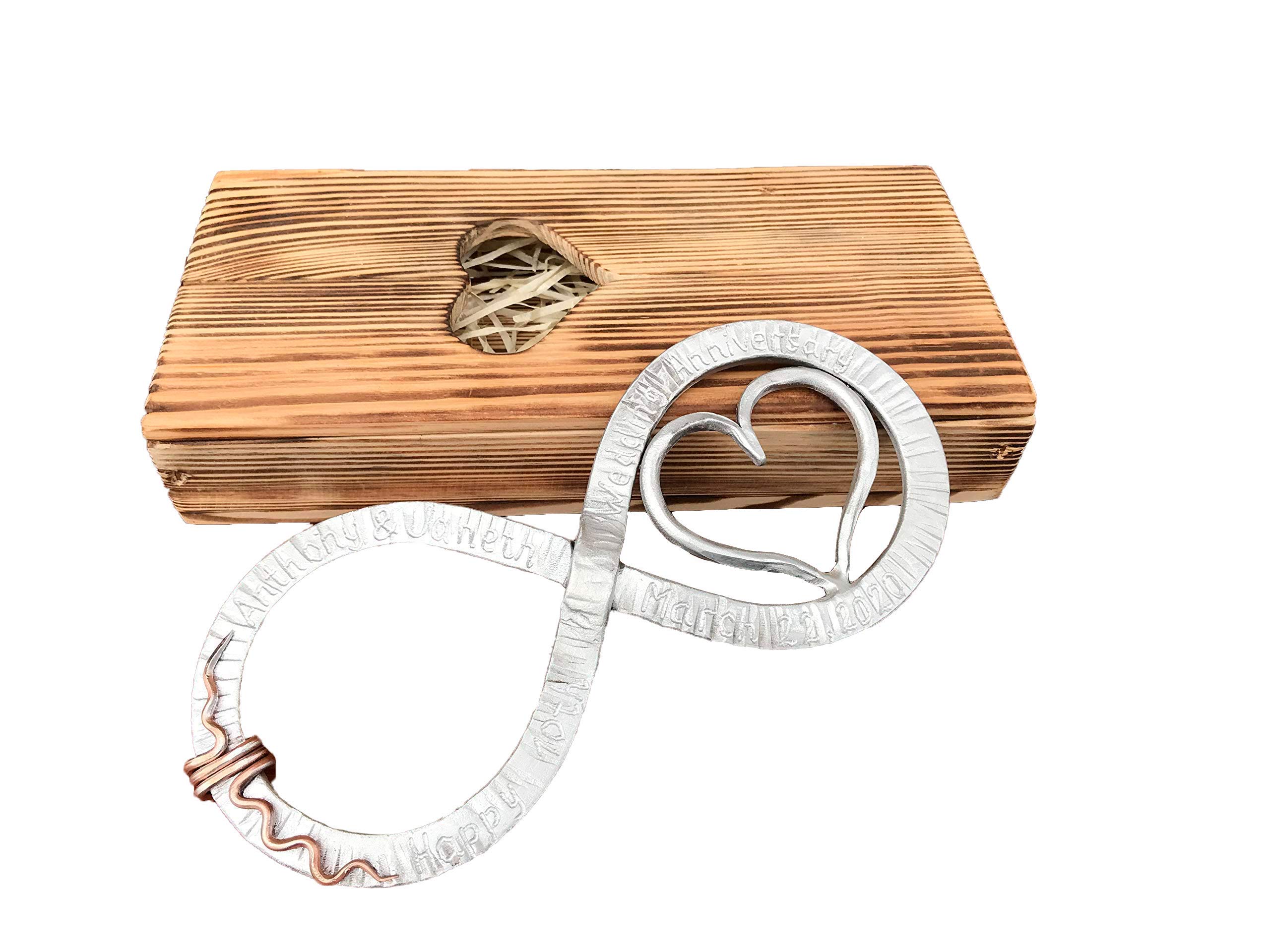 Infinity Sign Tin Gift - 10th Anniversary Present for Couples, Aluminum Keepsake for Her & Him - Perfect for Romantic Celebrations & Home Decor
