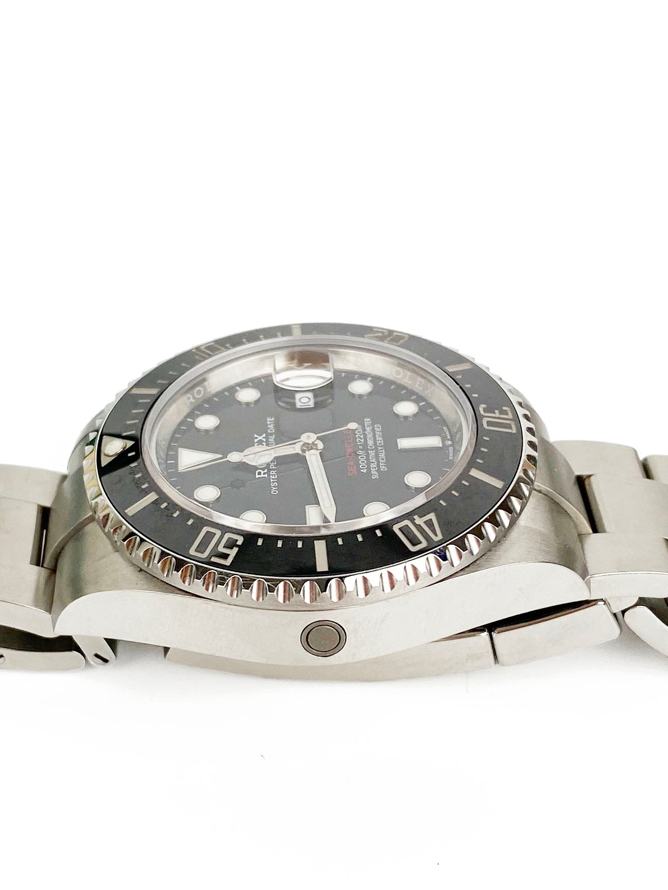 Rolex Sea-Dweller Oyster Perpetual 43mm Men's Luxury Dive Watch - Waterproof Professional Diving Timepiece for Deep Sea Exploration & Everyday Wear