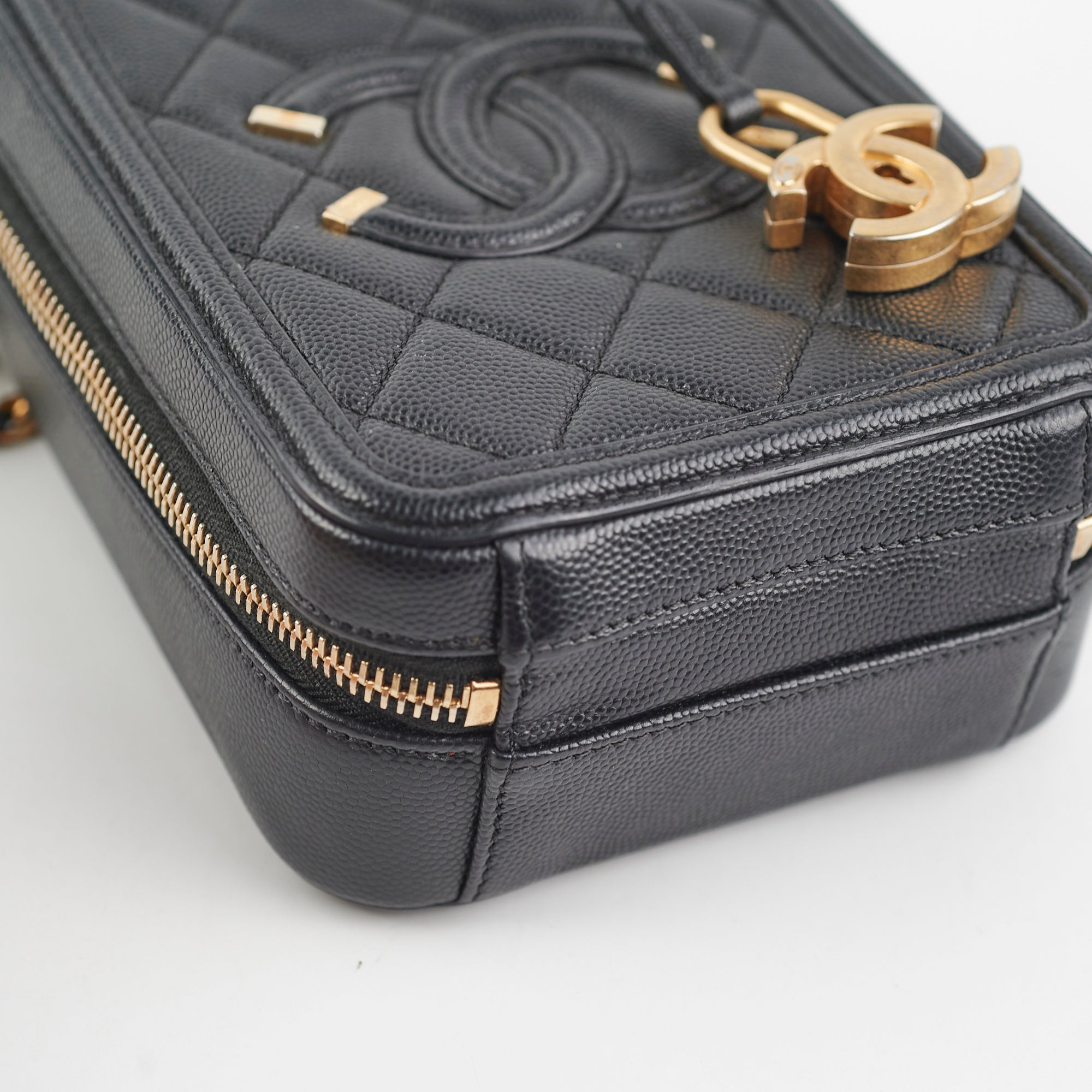 Chanel Caviar CC Filigree Vertical Vanity Case Bag Black | Luxury Designer Handbag for Women | Perfect for Evening Events, Parties & Special Occasions