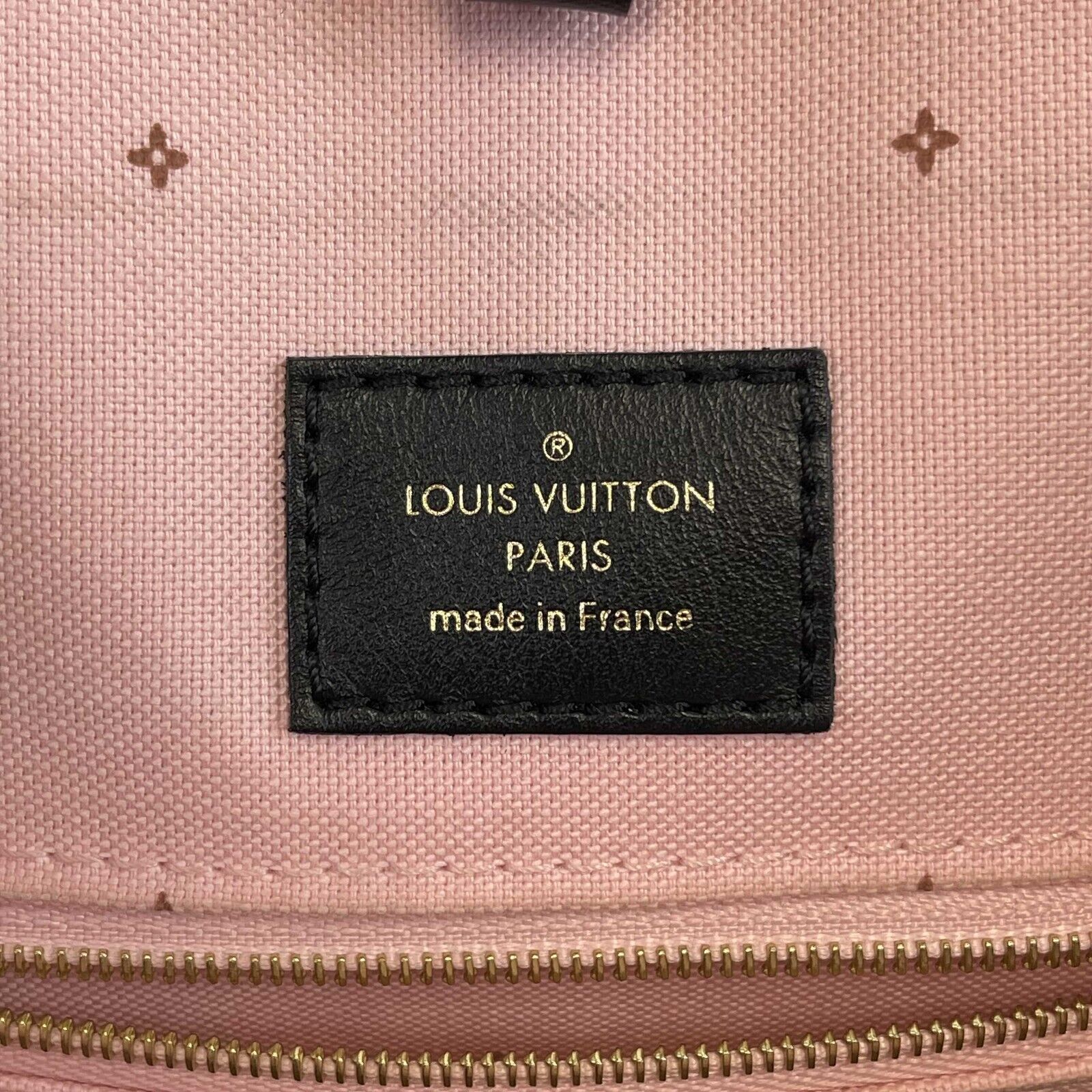 Louis Vuitton LV Monogram Neo Onthego MM Tote Bag with Adjustable Shoulder Strap - Fall Collection | Stylish Designer Handbag for Work, Travel & Everyday Use
