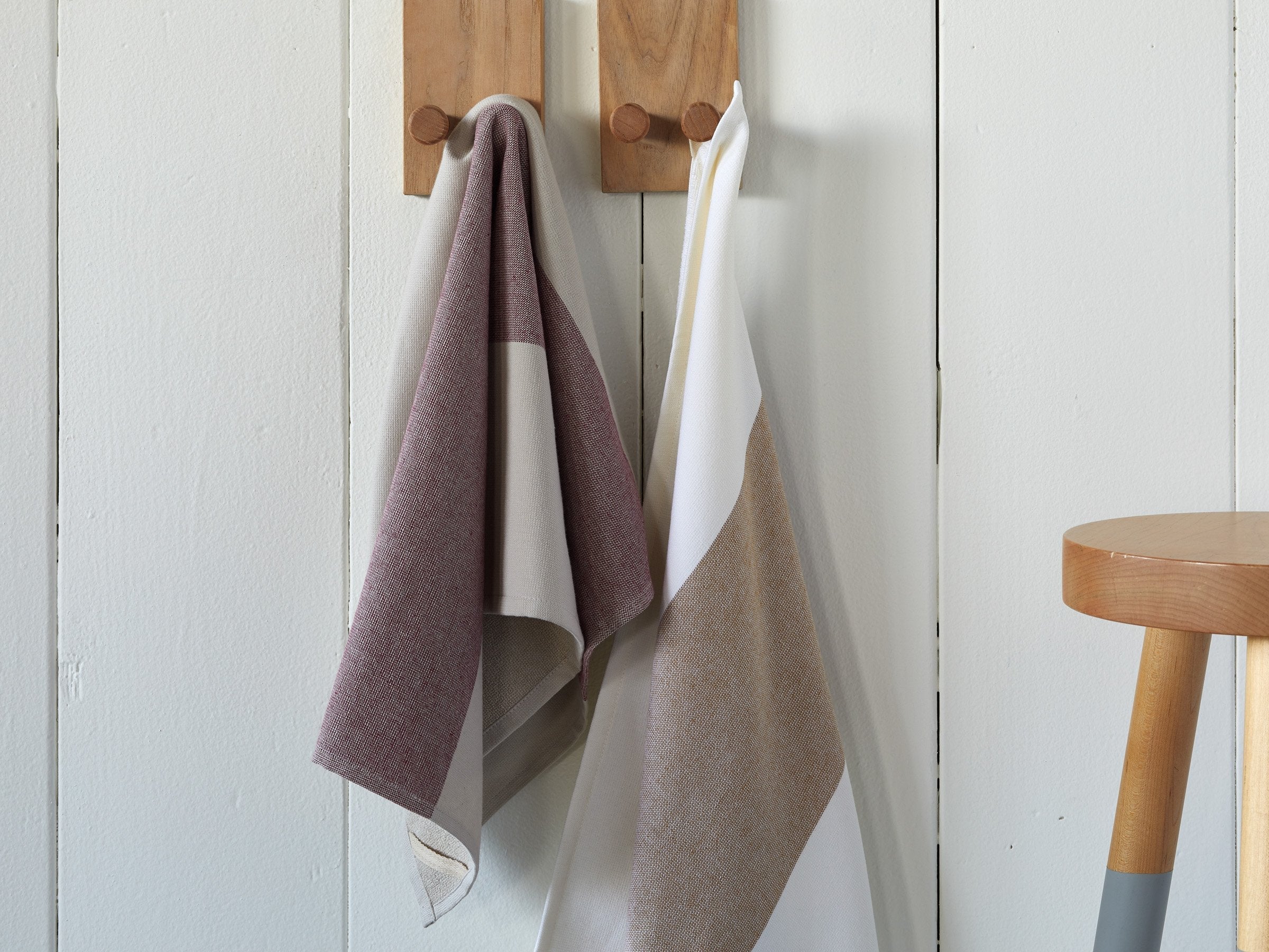 Premium Striped Kitchen Towels Set of 2 - Absorbent & Quick-Drying Dish Cloths for Washing Dishes, Cleaning Countertops & Drying Hands - Soft Cotton Kitchen Linens for Everyday Use