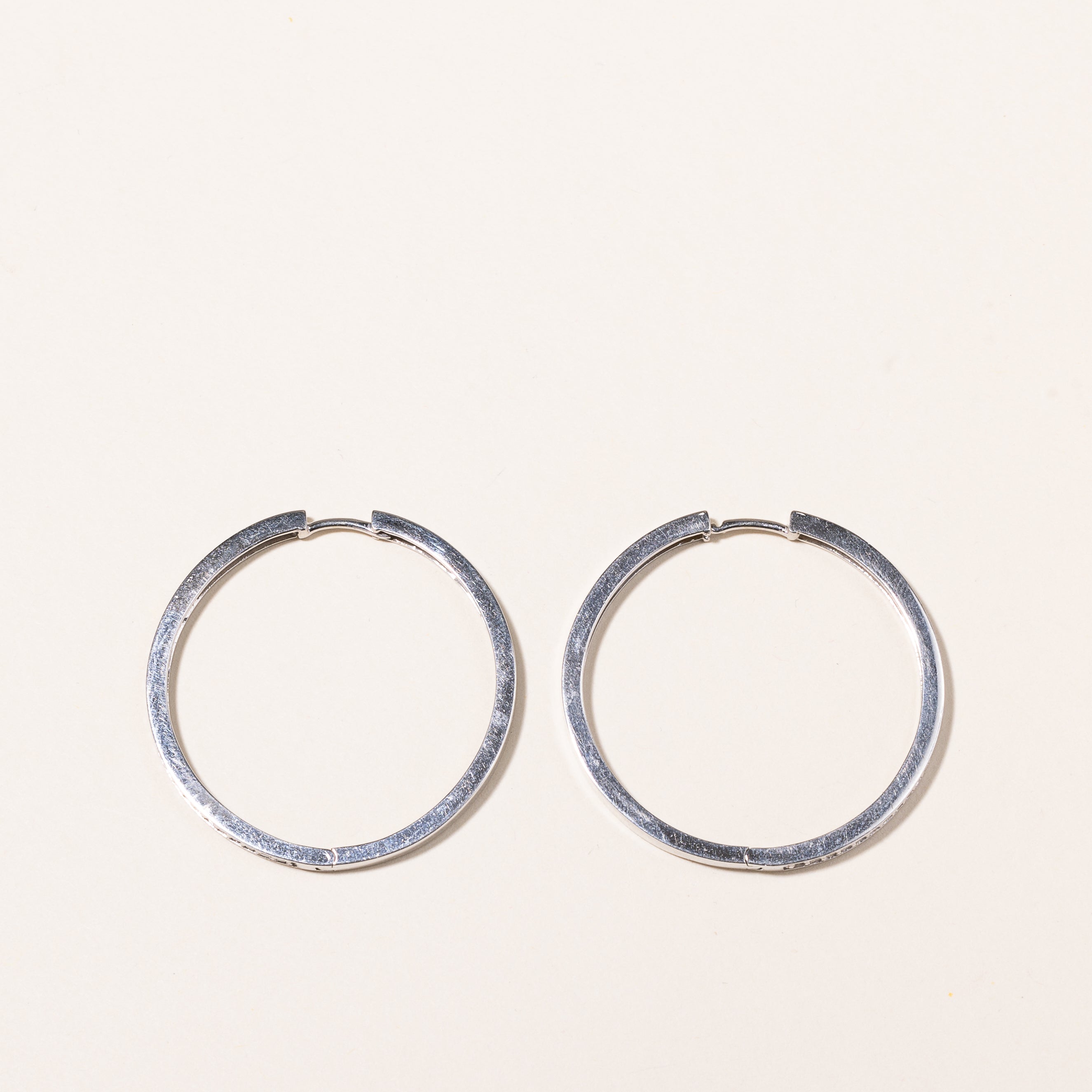 10K White Gold Diamond Hoop Earrings for Women | 0.65 Carat Total Weight (ctw) | Elegant Everyday Jewelry for Parties, Weddings & Special Occasions