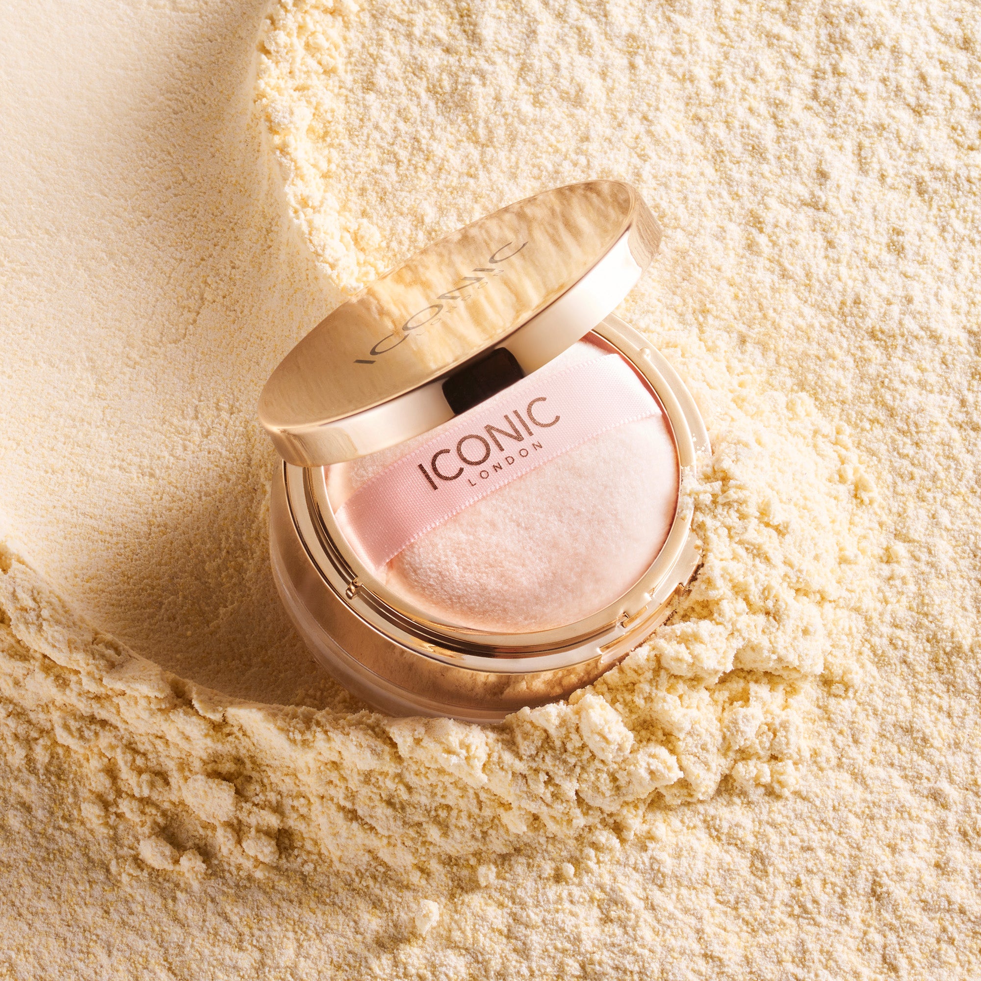 Velvet Blur Translucent Setting Powder - Oil Control & Pore Minimizing Makeup Finishing Powder for Flawless Matte Look | Perfect for Daily Wear, Photography & Special Occasions