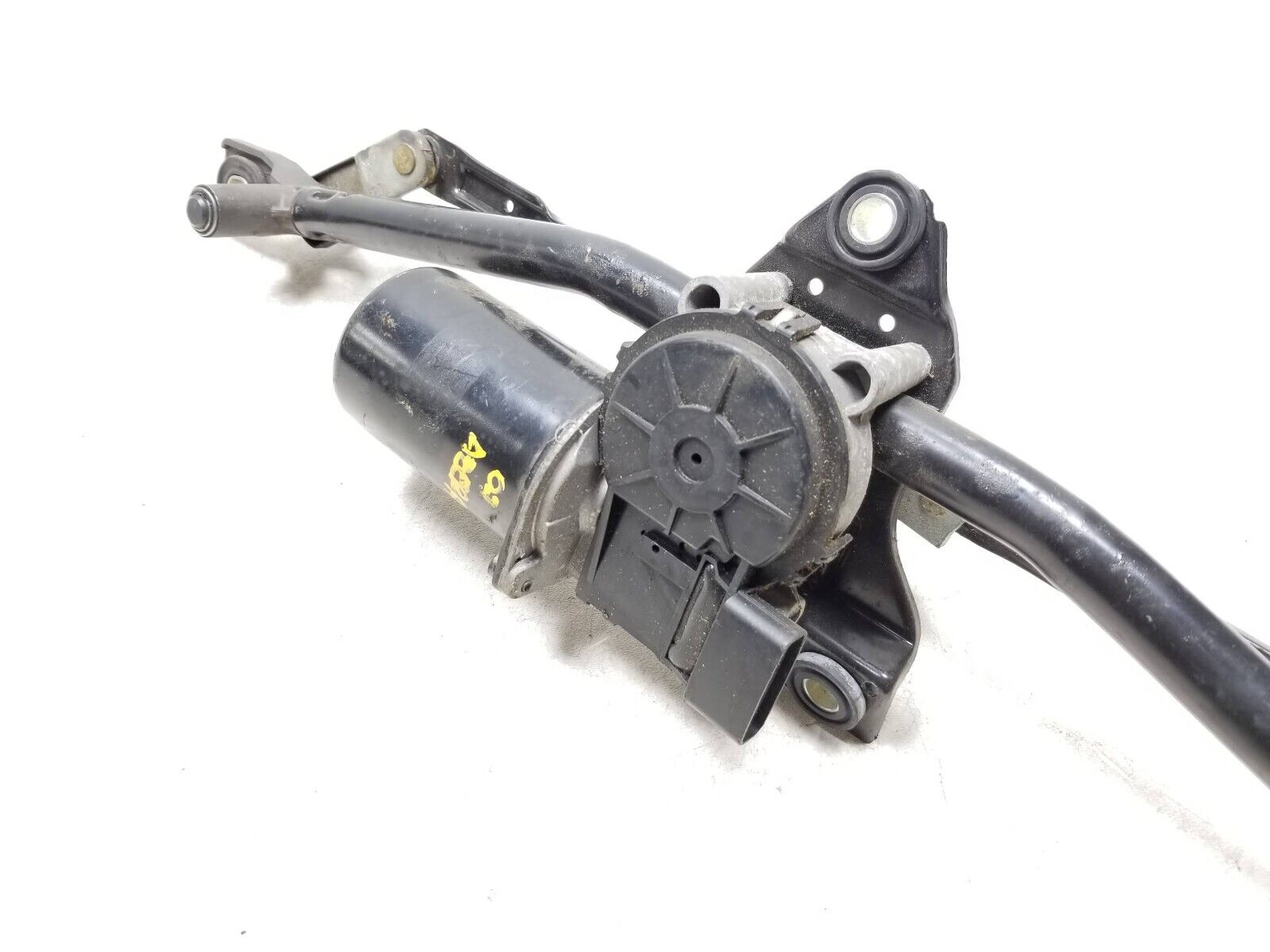 06 10 Hyundai Azera Windshield Wiper Motor with Linkage - OEM Replacement Part - Perfect for Rainy Weather & Winter Driving