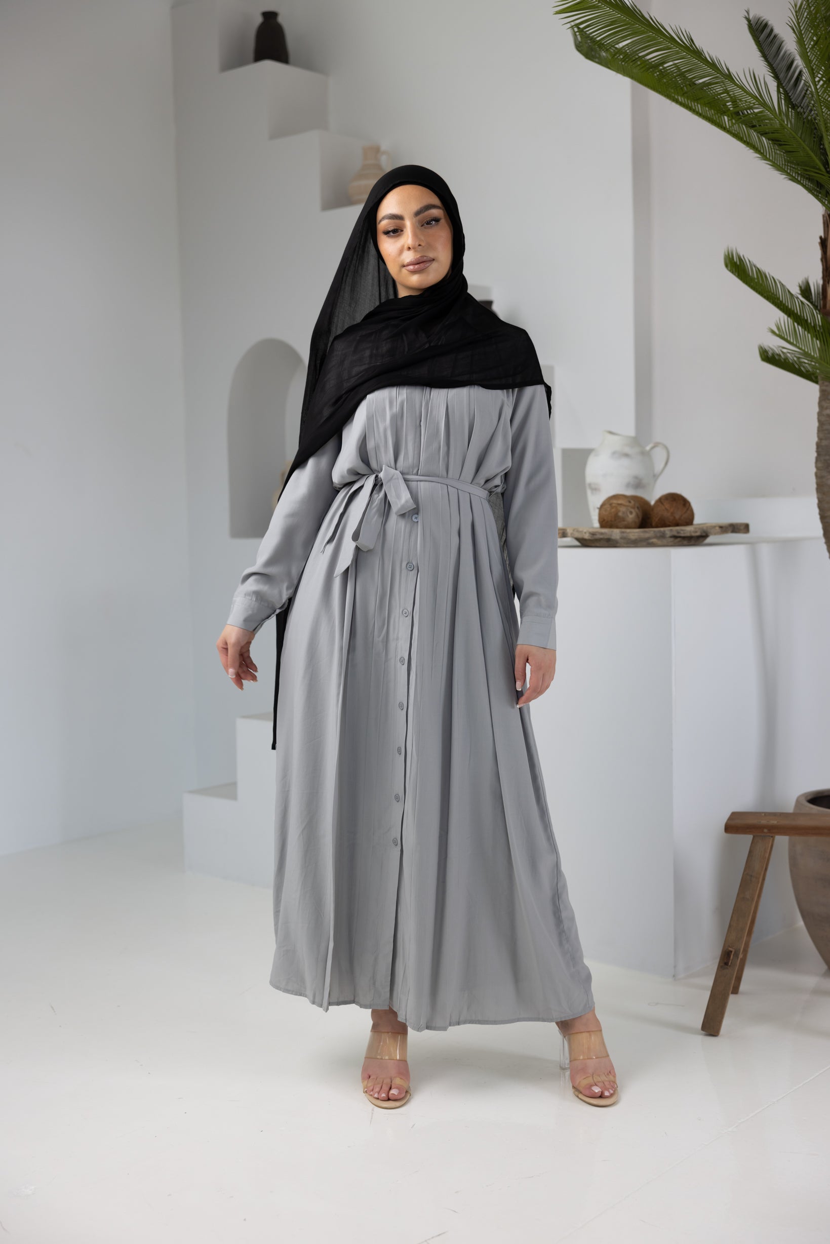 Luxury Modal 2-Piece Pajama Set in Shades of Black - Soft & Comfortable Sleepwear for Women - Perfect for Nighttime Relaxation, Lounging at Home, and Gift Giving